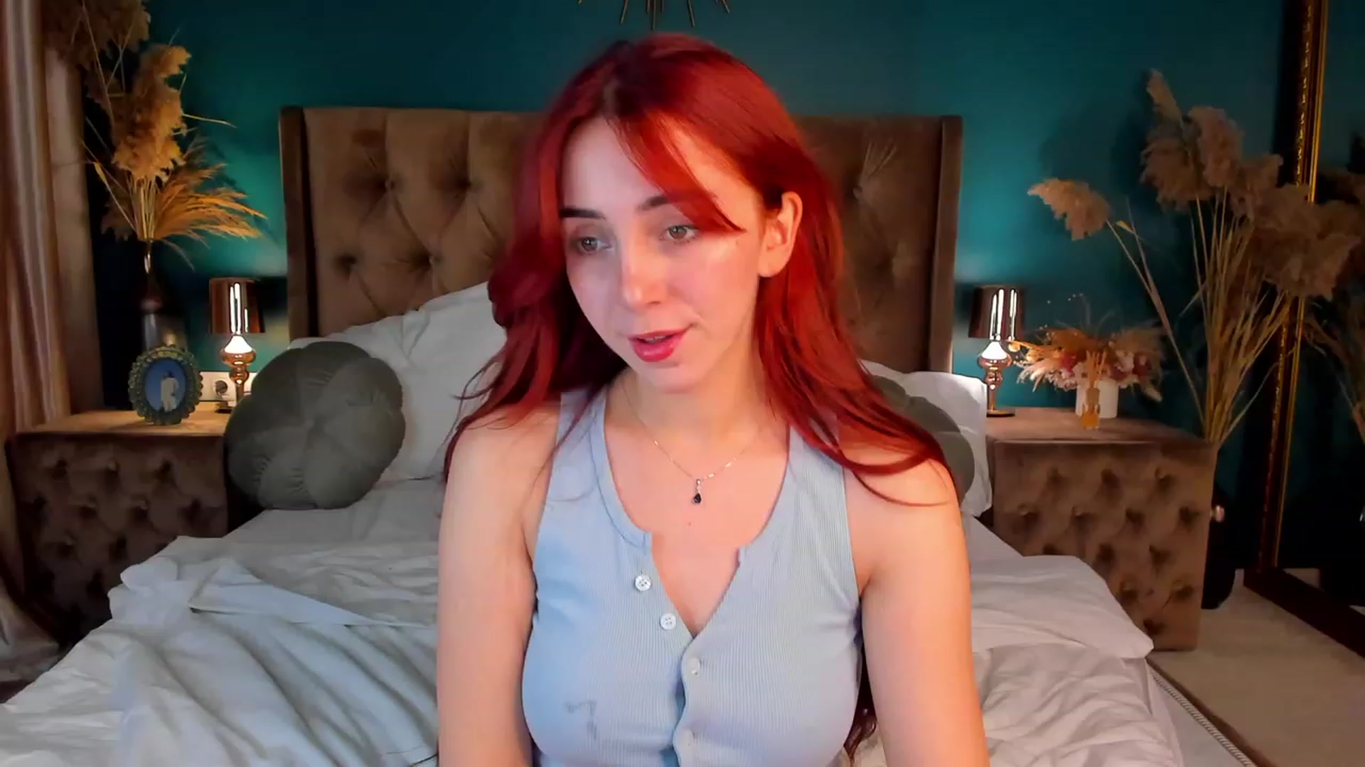 Gallery image thumbnail from ElsaYoung's myfreecams stream on, 12/12/2023, 17:38 image 1 of 20