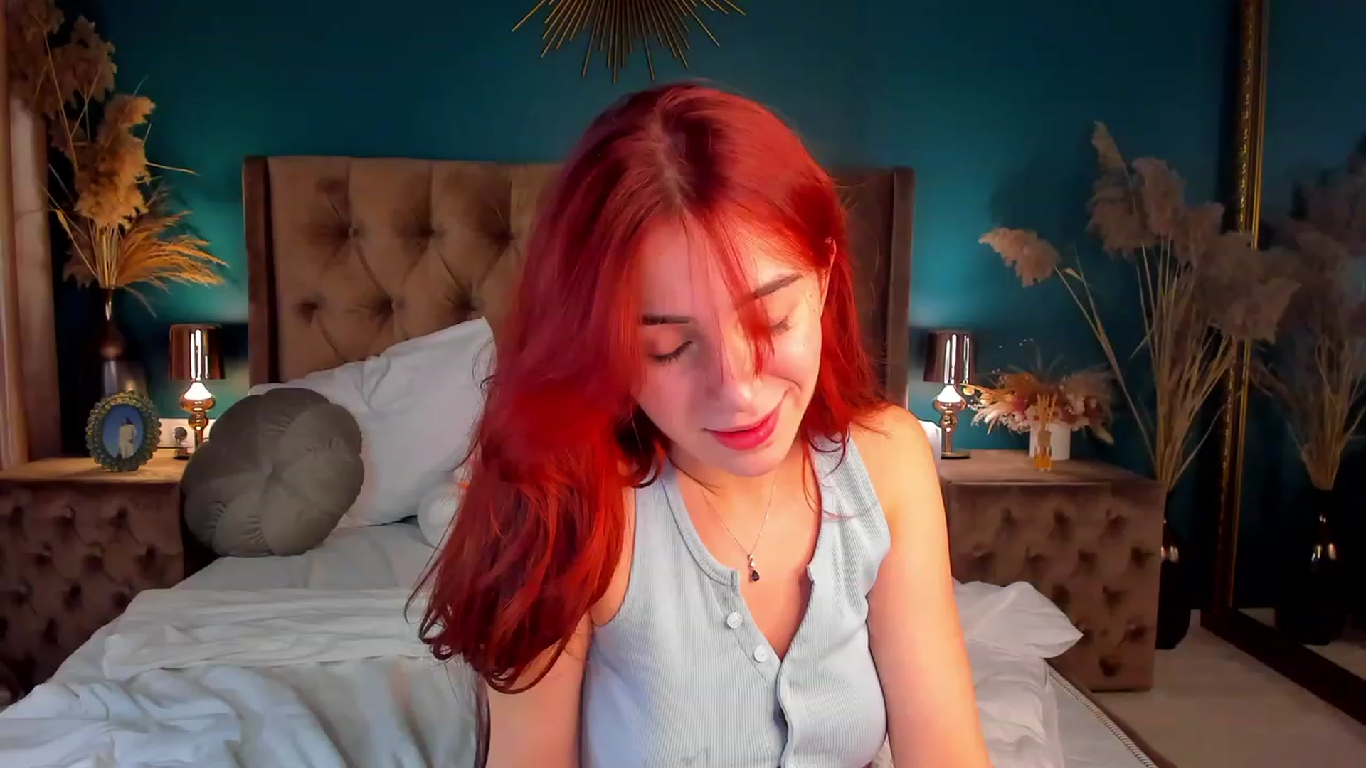 Gallery image thumbnail from ElsaYoung's myfreecams stream on, 12/12/2023, 19:33 image 11 of 20
