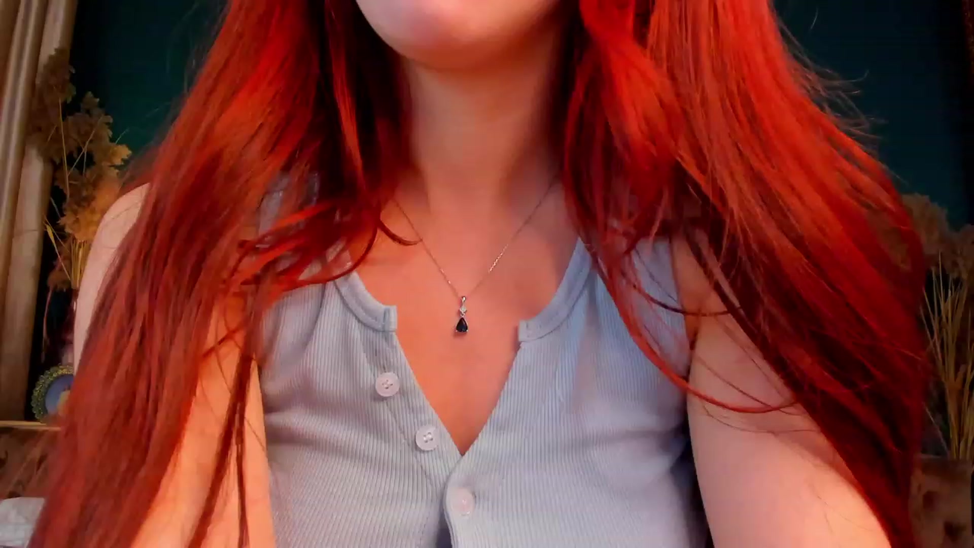 Gallery image thumbnail from ElsaYoung's myfreecams stream on, 12/12/2023, 19:33 image 16 of 20