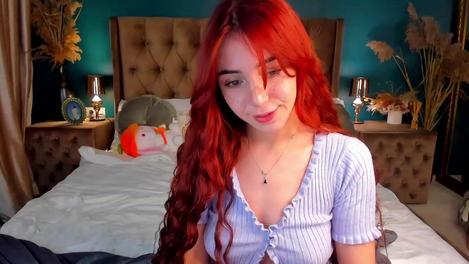 Gallery image thumbnail from ElsaYoung's myfreecams stream on, 12/14/2023, 22:40 image 15 of 20