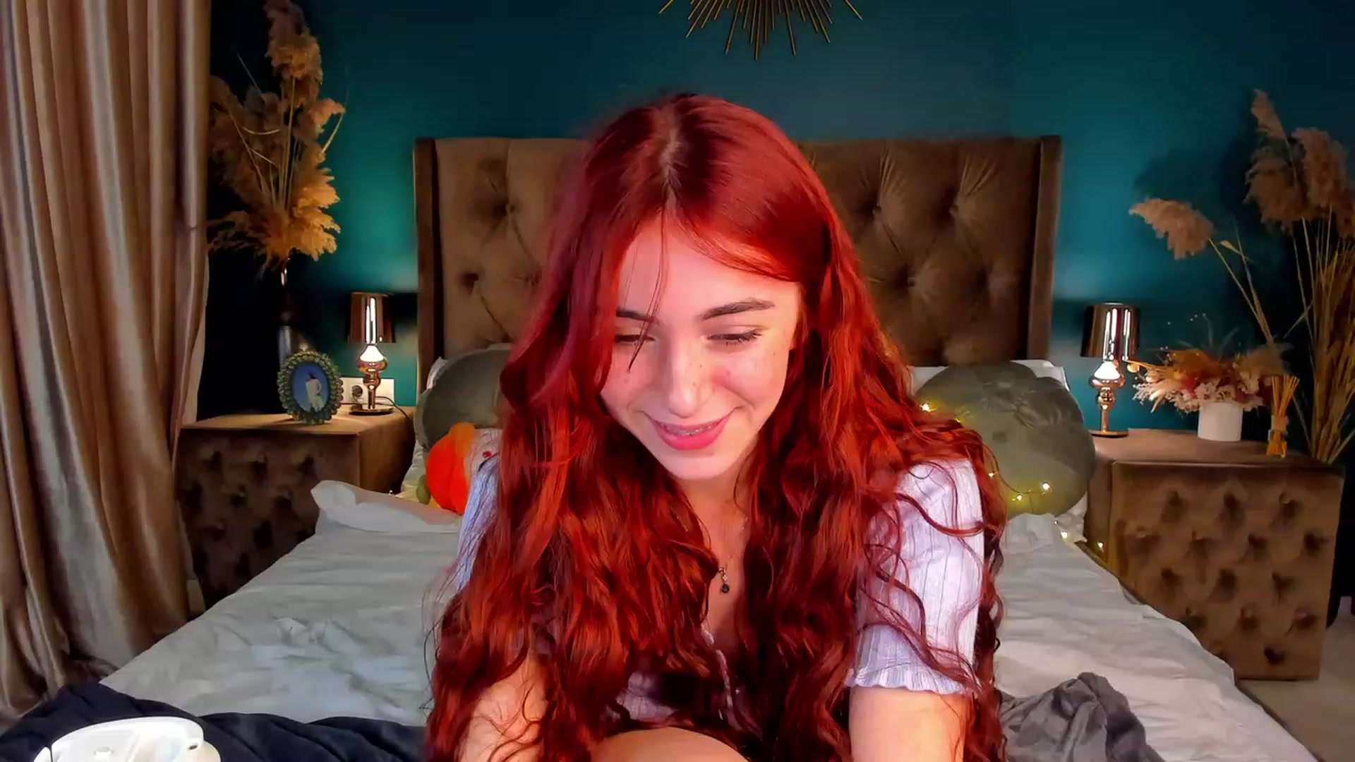 Gallery image thumbnail from ElsaYoung's myfreecams stream on, 12/14/2023, 22:40 image 3 of 20