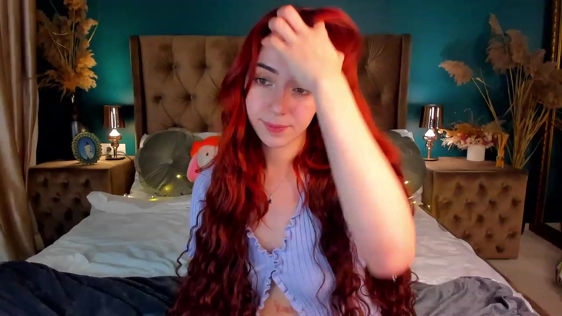 Gallery image thumbnail from ElsaYoung's myfreecams stream on, 12/15/2023, 24:09 image 20 of 20