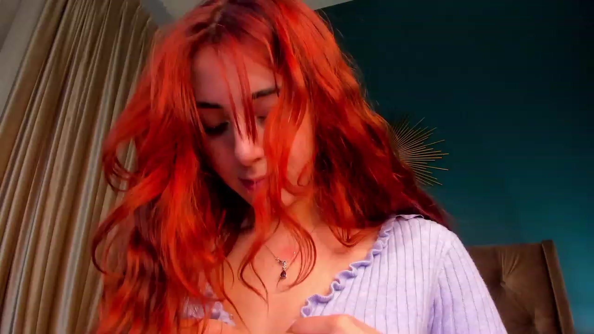 Gallery image thumbnail from ElsaYoung's myfreecams stream on, 12/15/2023, 01:31 image 10 of 20