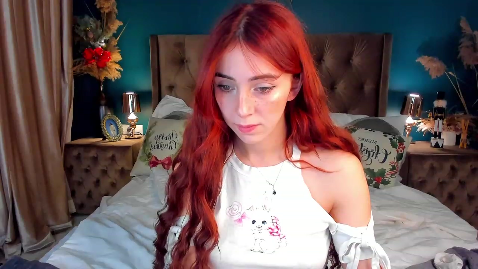 Gallery image thumbnail from ElsaYoung's myfreecams stream on, 12/16/2023, 23:24 image 17 of 20