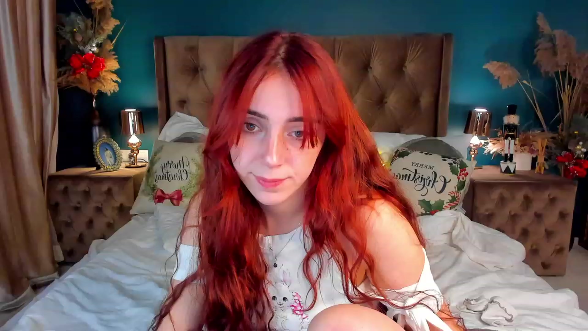 Gallery image thumbnail from ElsaYoung's myfreecams stream on, 12/17/2023, 01:51 image 8 of 20