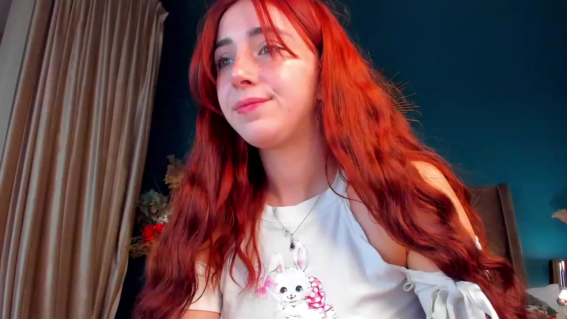 Gallery image thumbnail from ElsaYoung's myfreecams stream on, 12/17/2023, 01:51 image 13 of 20