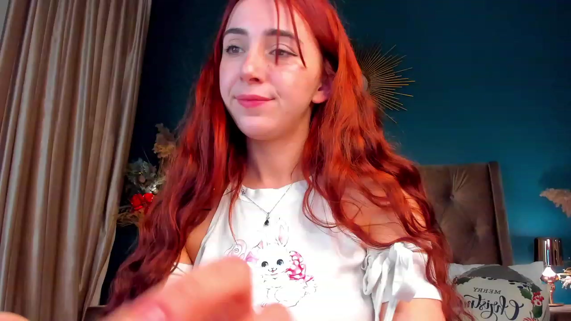 Gallery image thumbnail from ElsaYoung's myfreecams stream on, 12/17/2023, 01:51 image 17 of 20