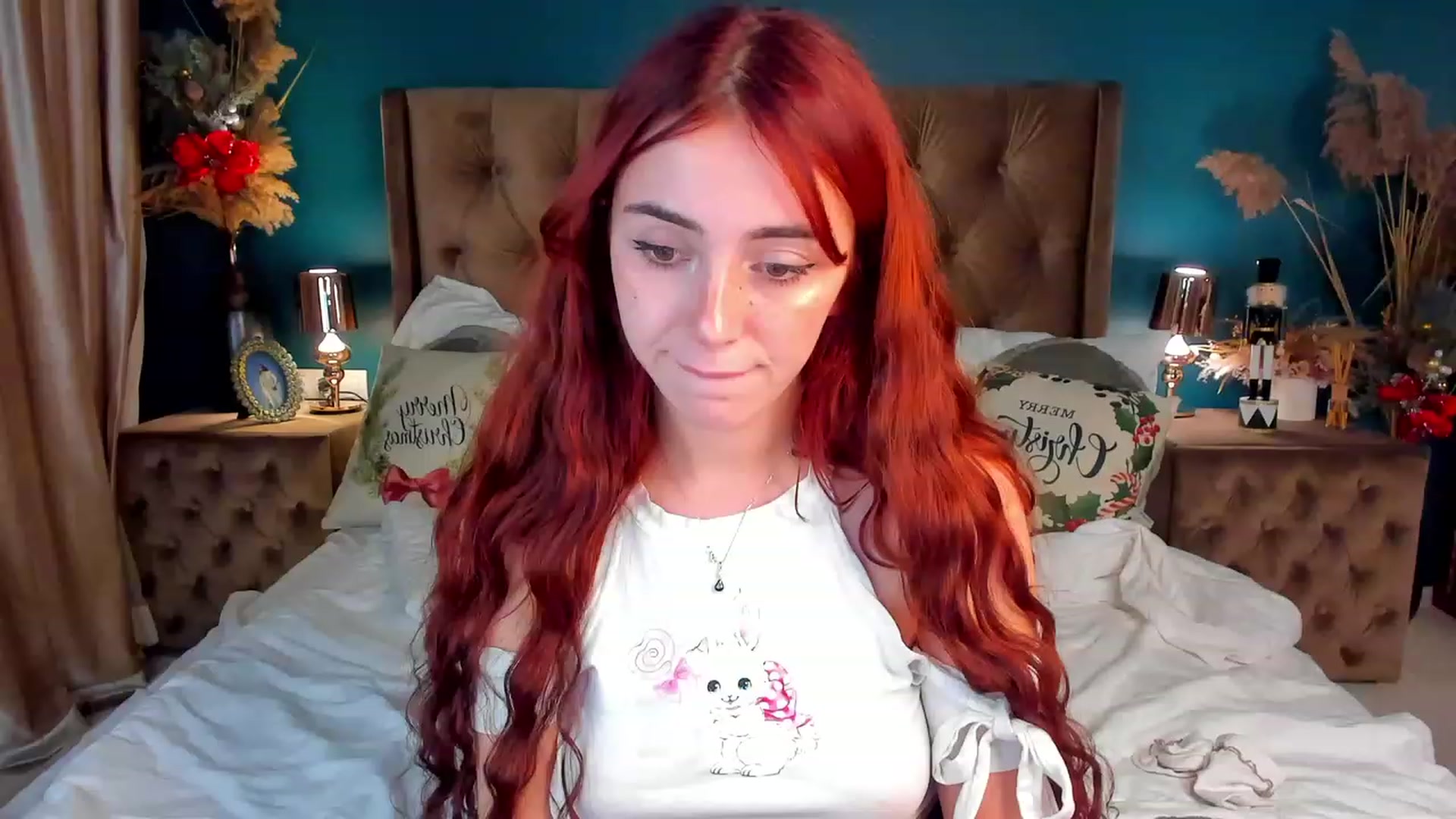 Gallery image thumbnail from ElsaYoung's myfreecams stream on, 12/17/2023, 01:51 image 9 of 20