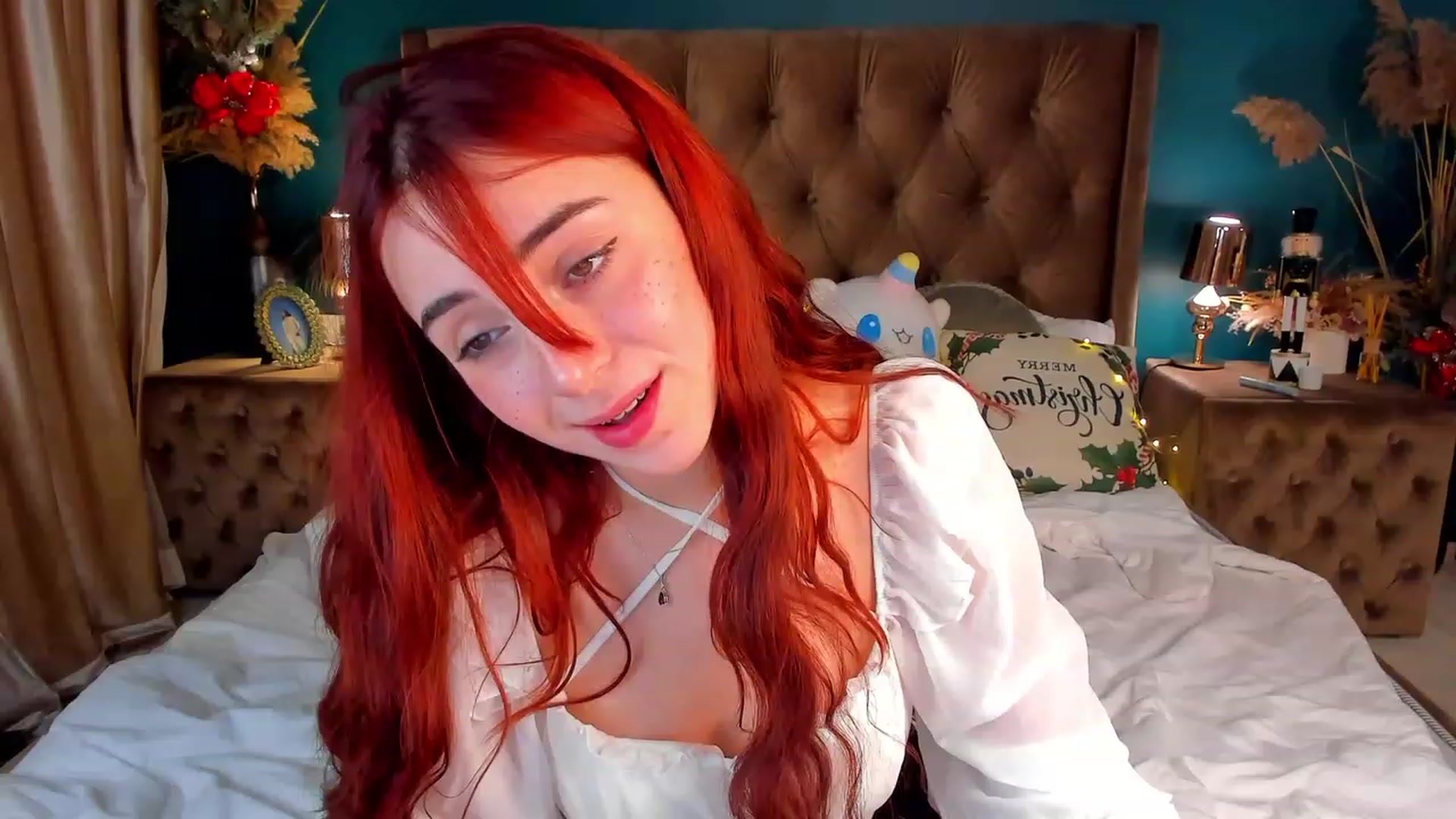 Gallery image thumbnail from ElsaYoung's myfreecams stream on, 12/17/2023, 22:31 image 13 of 20