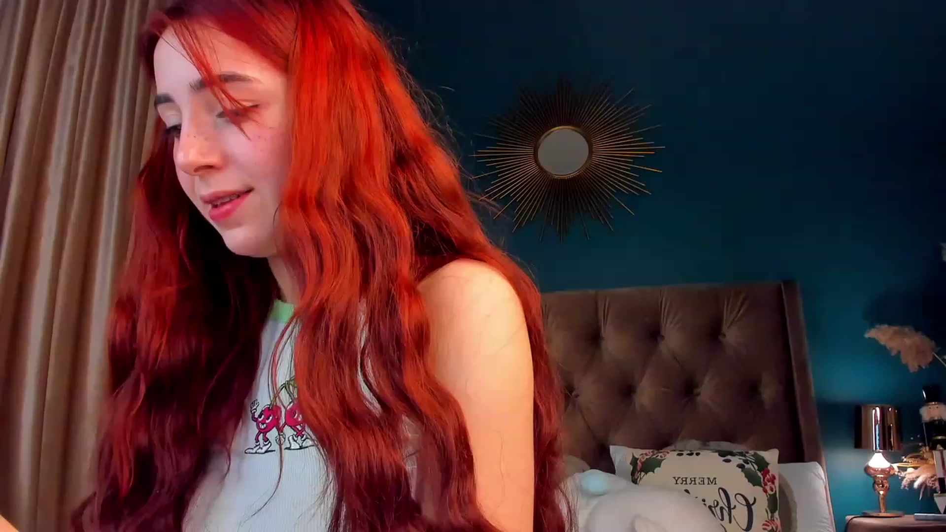 Gallery image thumbnail from ElsaYoung's myfreecams stream on, 12/18/2023, 01:30 image 19 of 20