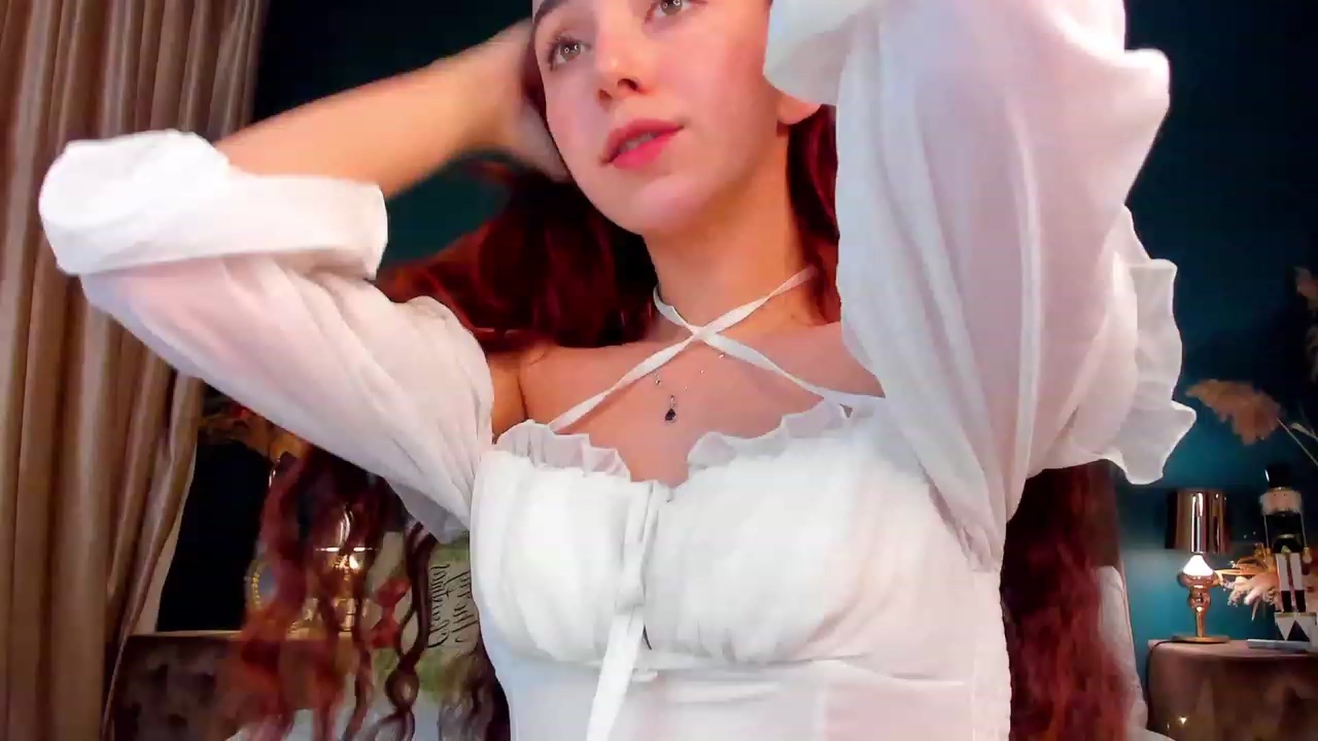 Gallery image thumbnail from ElsaYoung's myfreecams stream on, 12/18/2023, 04:42 image 5 of 20
