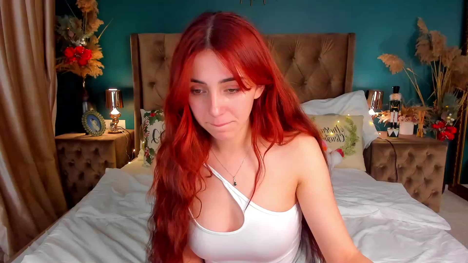 Gallery image thumbnail from ElsaYoung's myfreecams stream on, 12/20/2023, 14:59 image 4 of 20