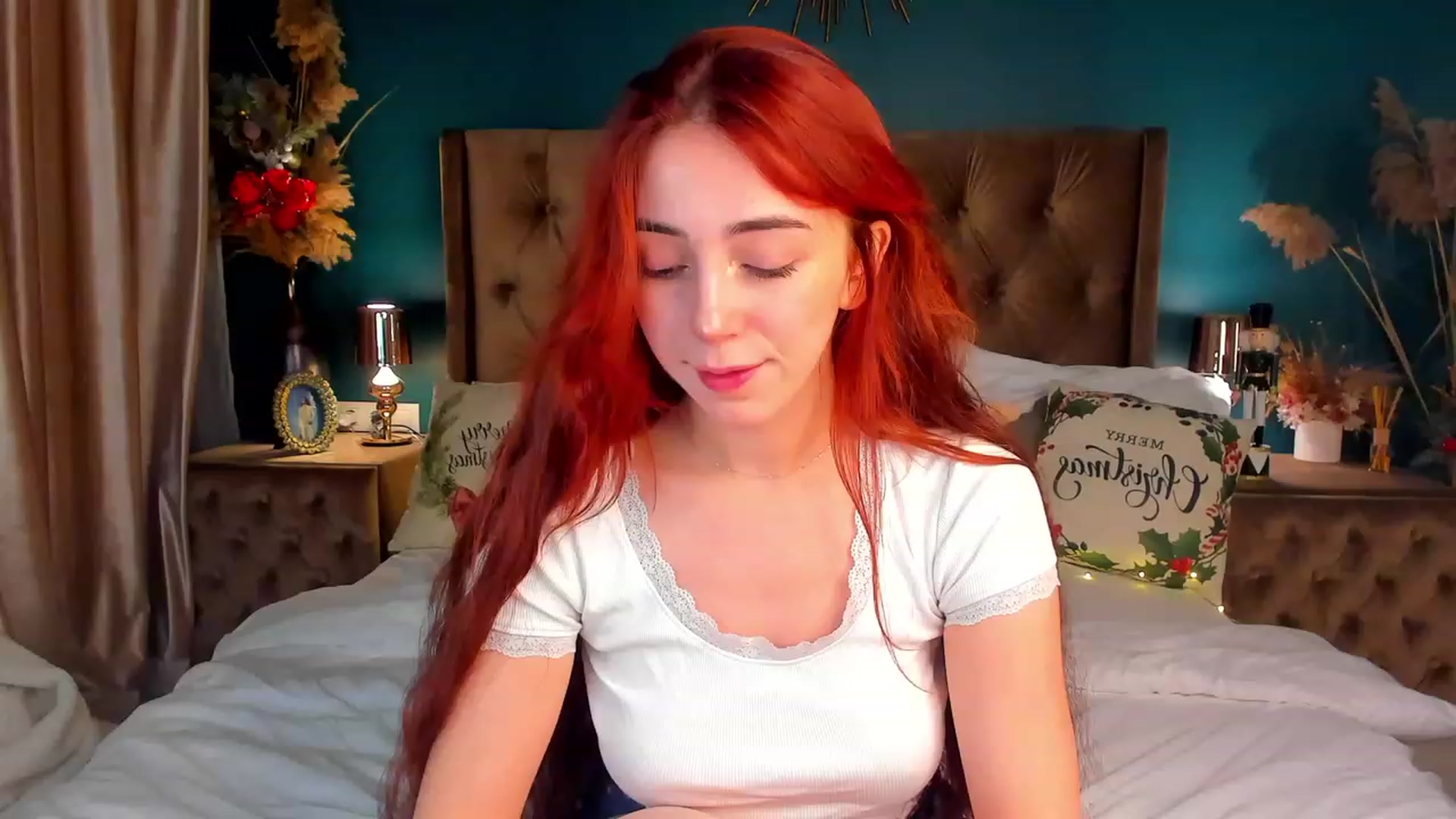 Gallery image thumbnail from ElsaYoung's myfreecams stream on, 12/23/2023, 14:18 image 3 of 20