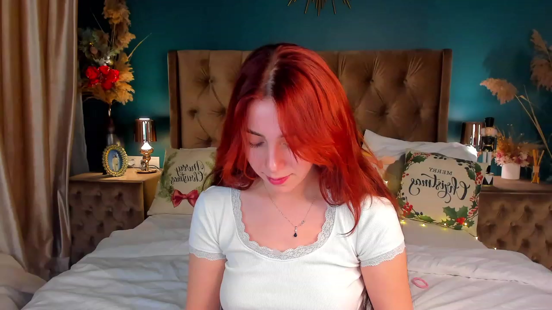 Gallery image thumbnail from ElsaYoung's myfreecams stream on, 12/23/2023, 15:47 image 16 of 20