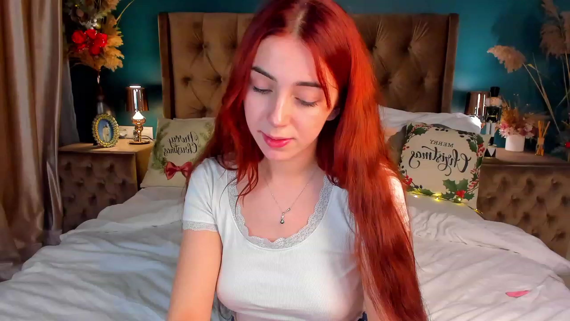 Gallery image thumbnail from ElsaYoung's myfreecams stream on, 12/23/2023, 17:12 image 5 of 20