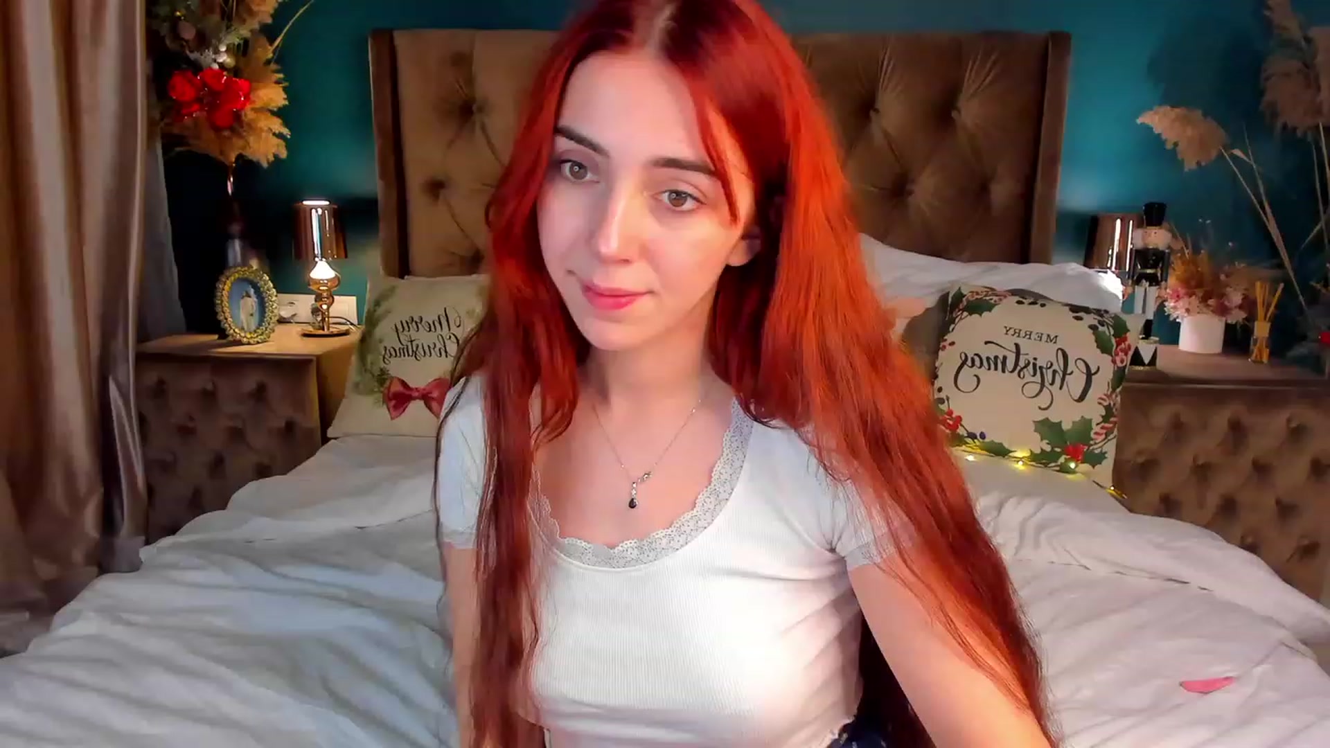 Gallery image thumbnail from ElsaYoung's myfreecams stream on, 12/23/2023, 17:12 image 4 of 20