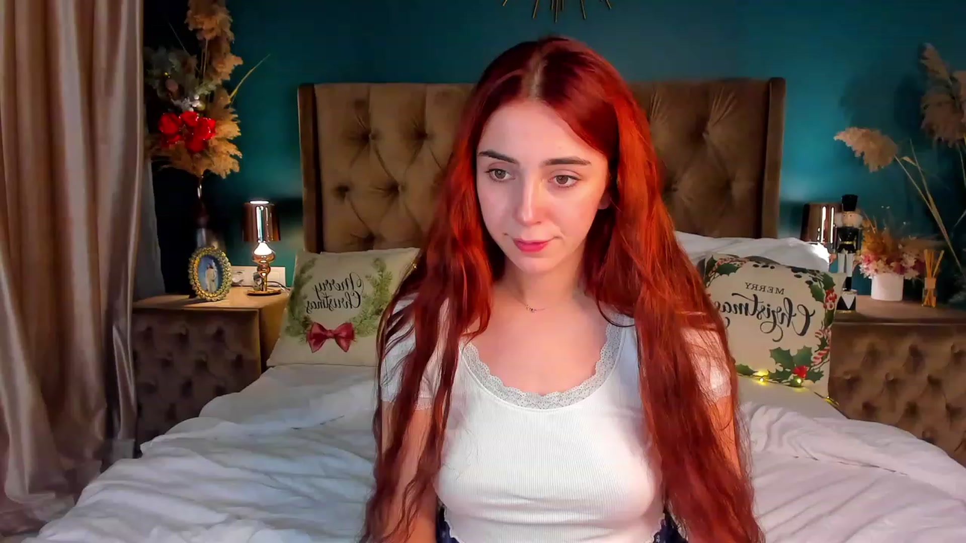 Gallery image thumbnail from ElsaYoung's myfreecams stream on, 12/23/2023, 17:49 image 6 of 20