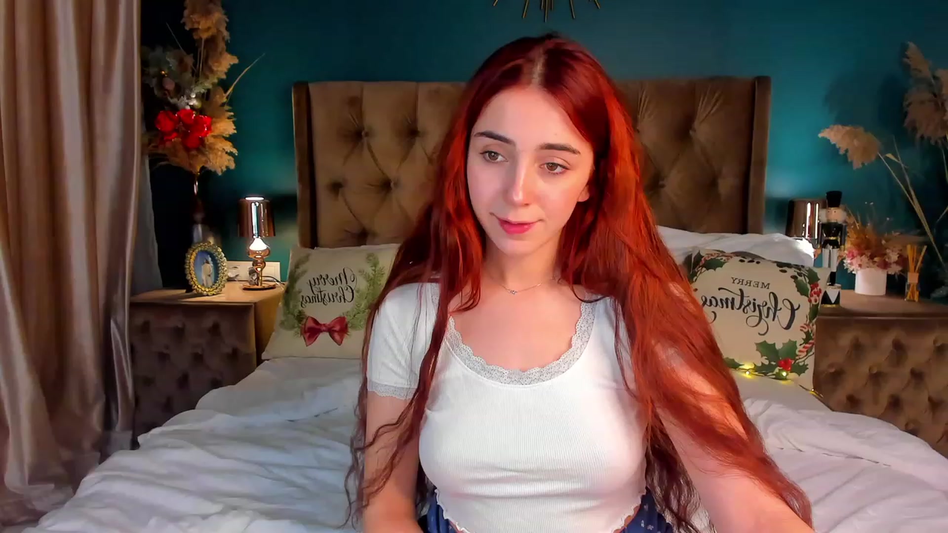Gallery image thumbnail from ElsaYoung's myfreecams stream on, 12/23/2023, 17:49 image 5 of 20