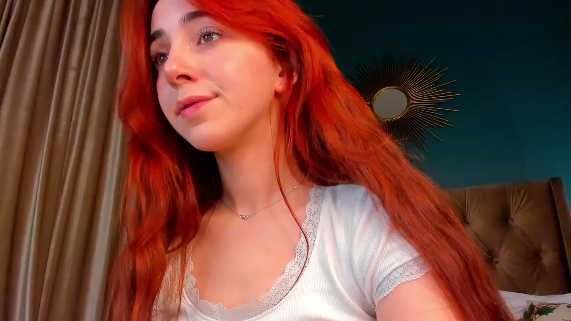 Gallery image thumbnail from ElsaYoung's myfreecams stream on, 12/23/2023, 17:49 image 14 of 20