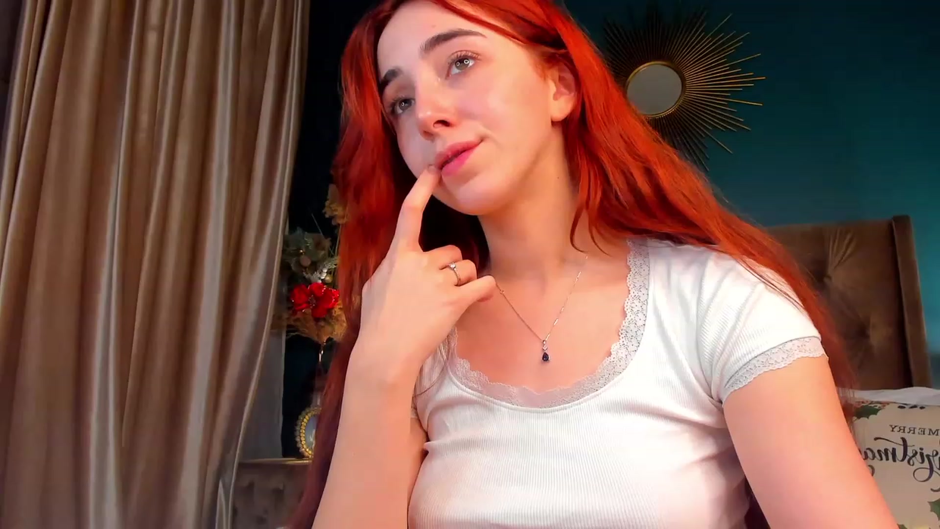 Gallery image thumbnail from ElsaYoung's myfreecams stream on, 12/23/2023, 18:26 image 15 of 20