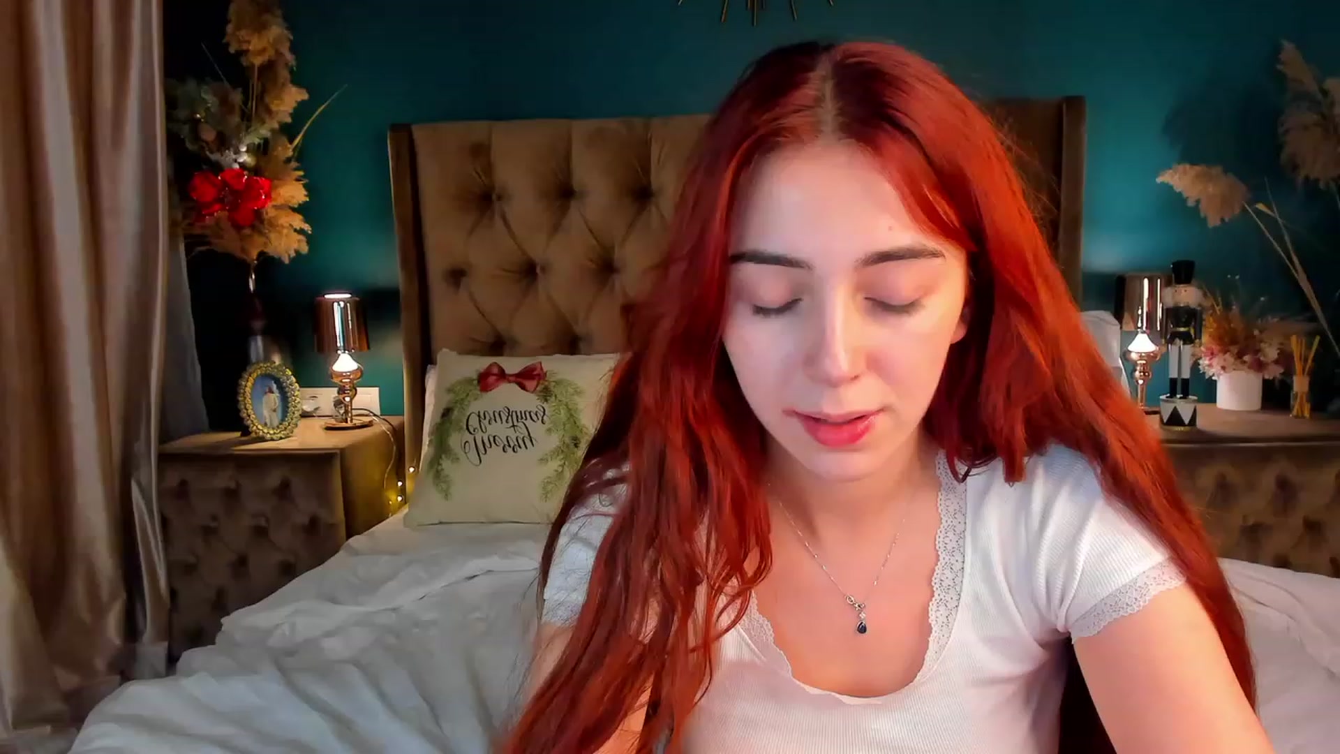 Gallery image thumbnail from ElsaYoung's myfreecams stream on, 12/23/2023, 20:28 image 20 of 20