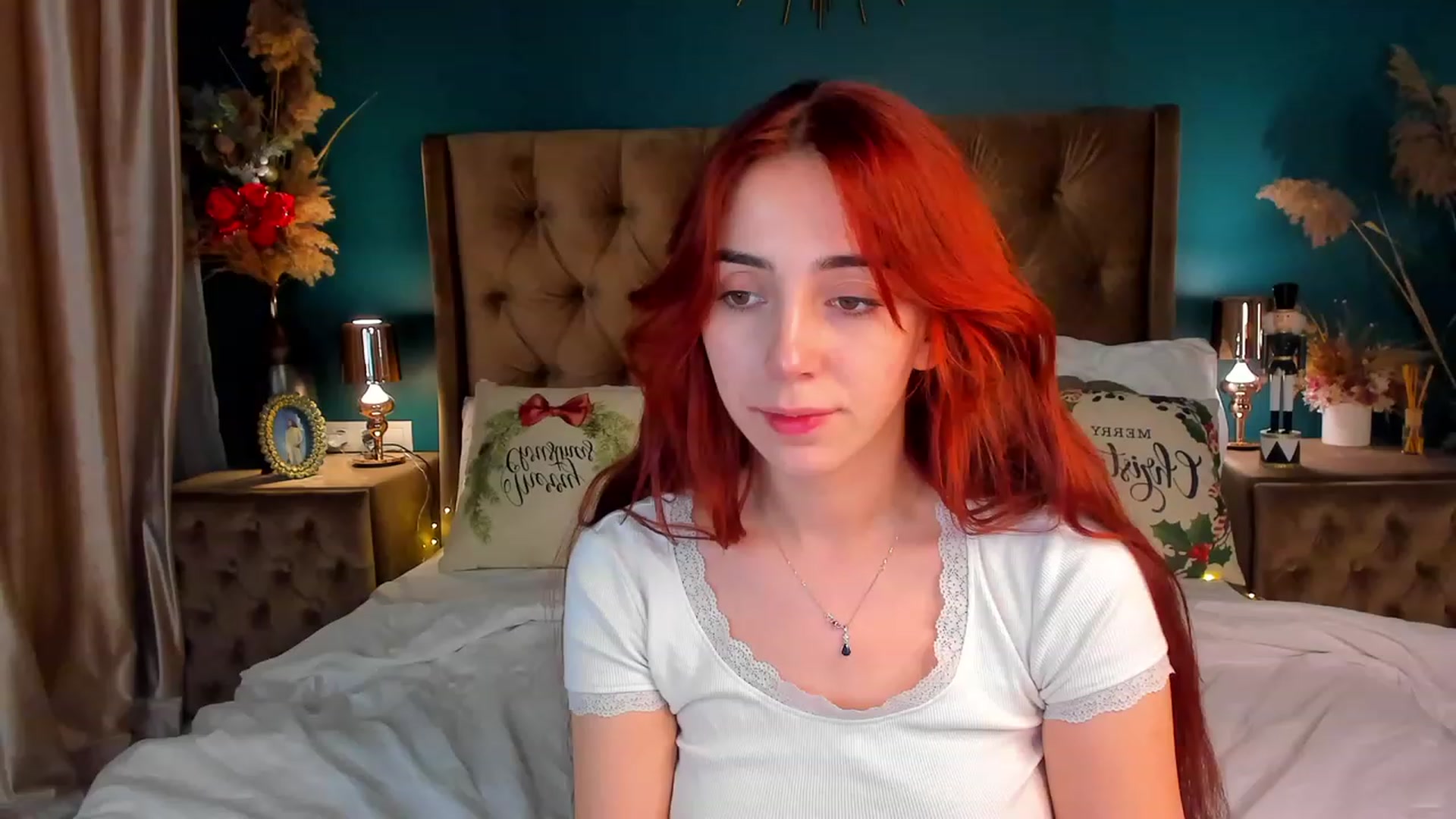 Gallery image thumbnail from ElsaYoung's myfreecams stream on, 12/23/2023, 20:28 image 16 of 20