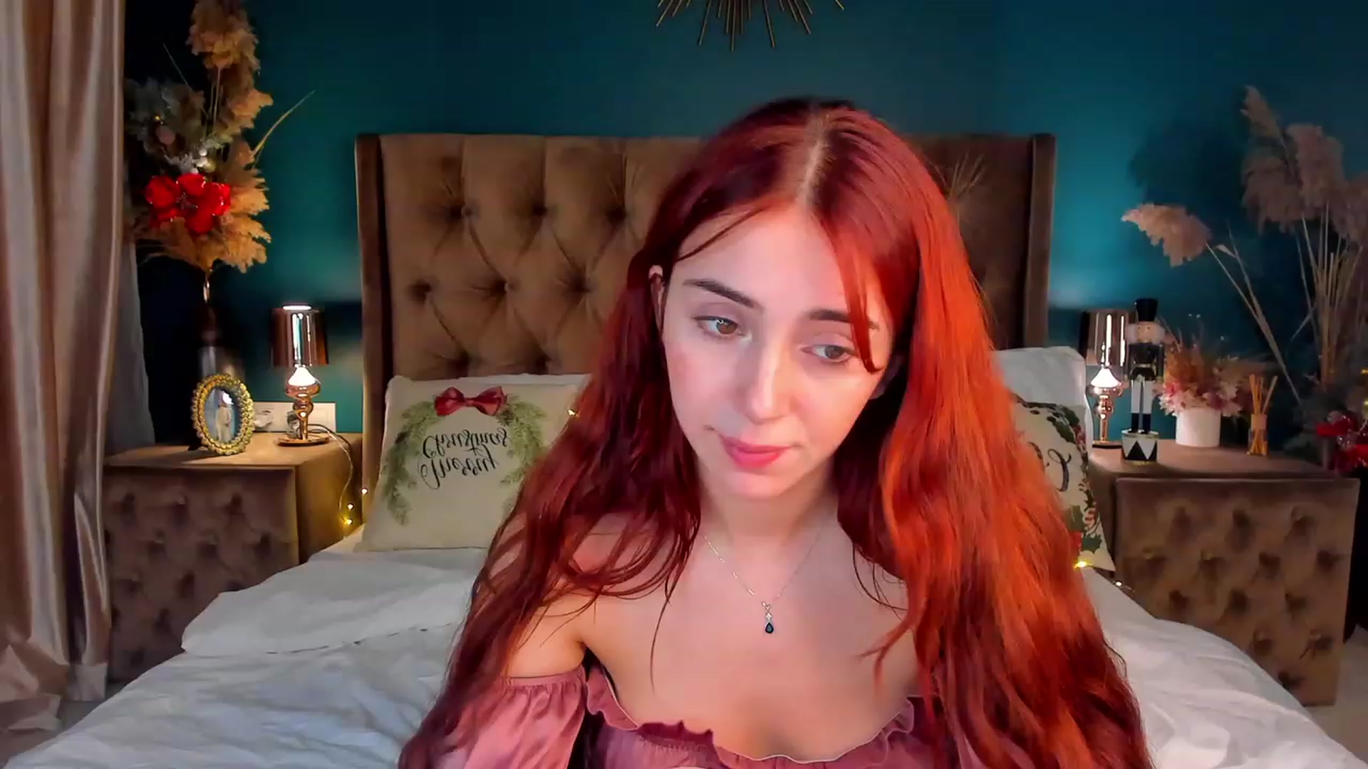 Gallery image thumbnail from ElsaYoung's myfreecams stream on, 12/24/2023, 06:59 image 20 of 20