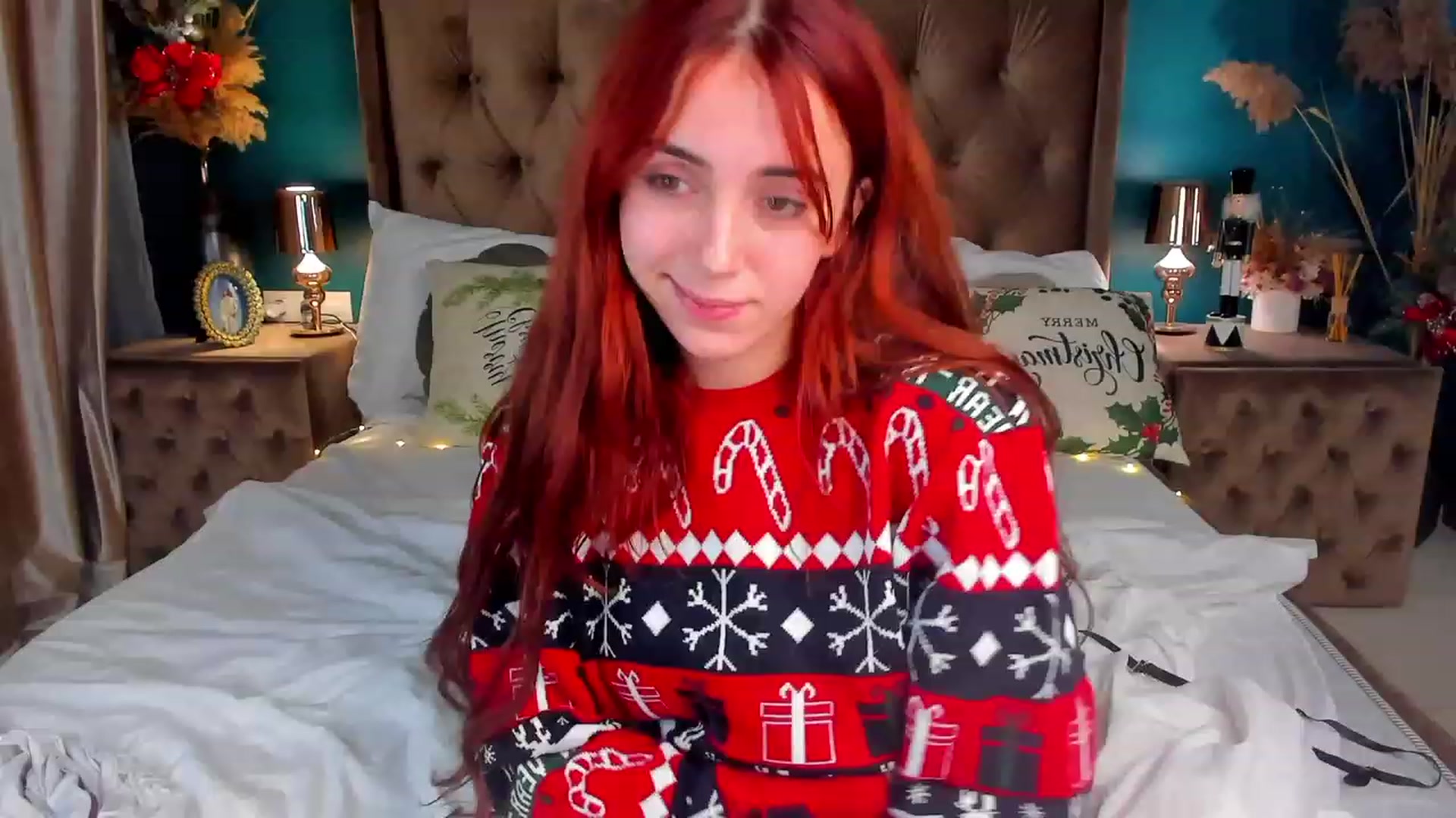 Gallery image thumbnail from ElsaYoung's myfreecams stream on, 12/26/2023, 03:05 image 9 of 20
