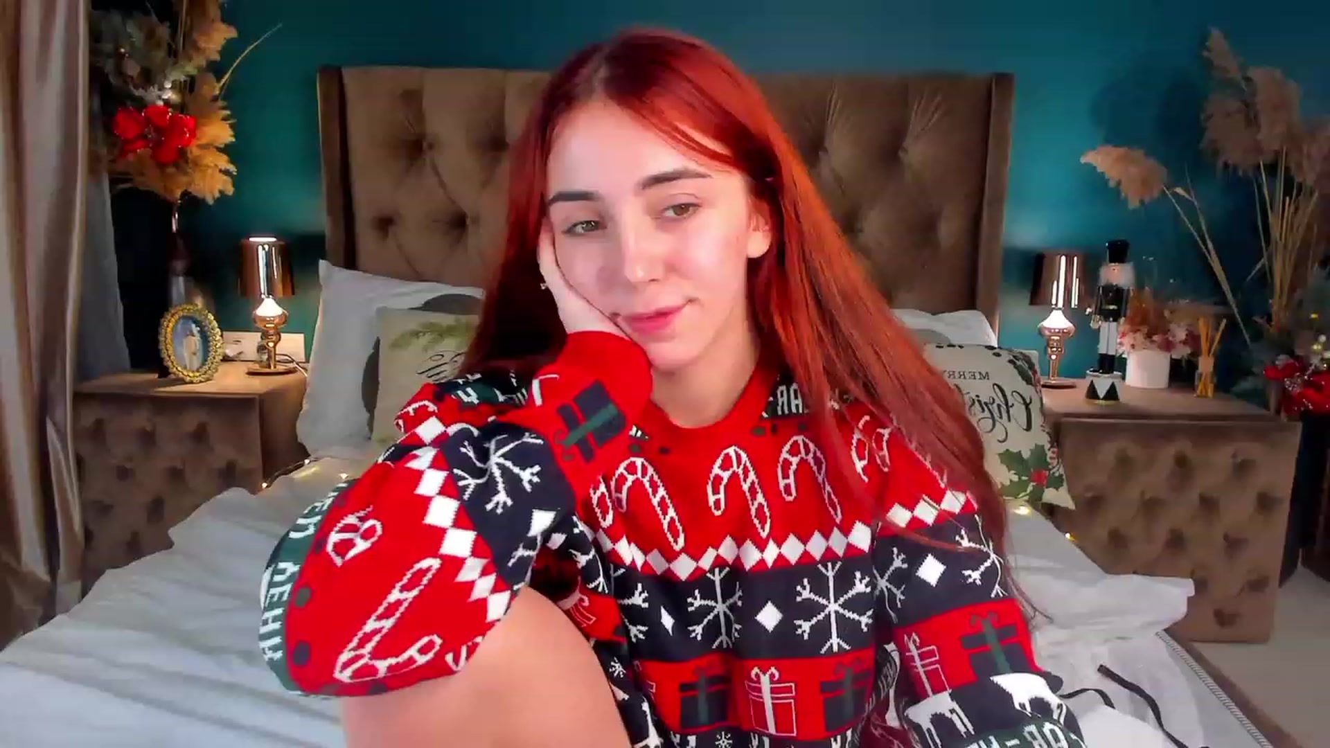 Gallery image thumbnail from ElsaYoung's myfreecams stream on, 12/26/2023, 03:05 image 17 of 20