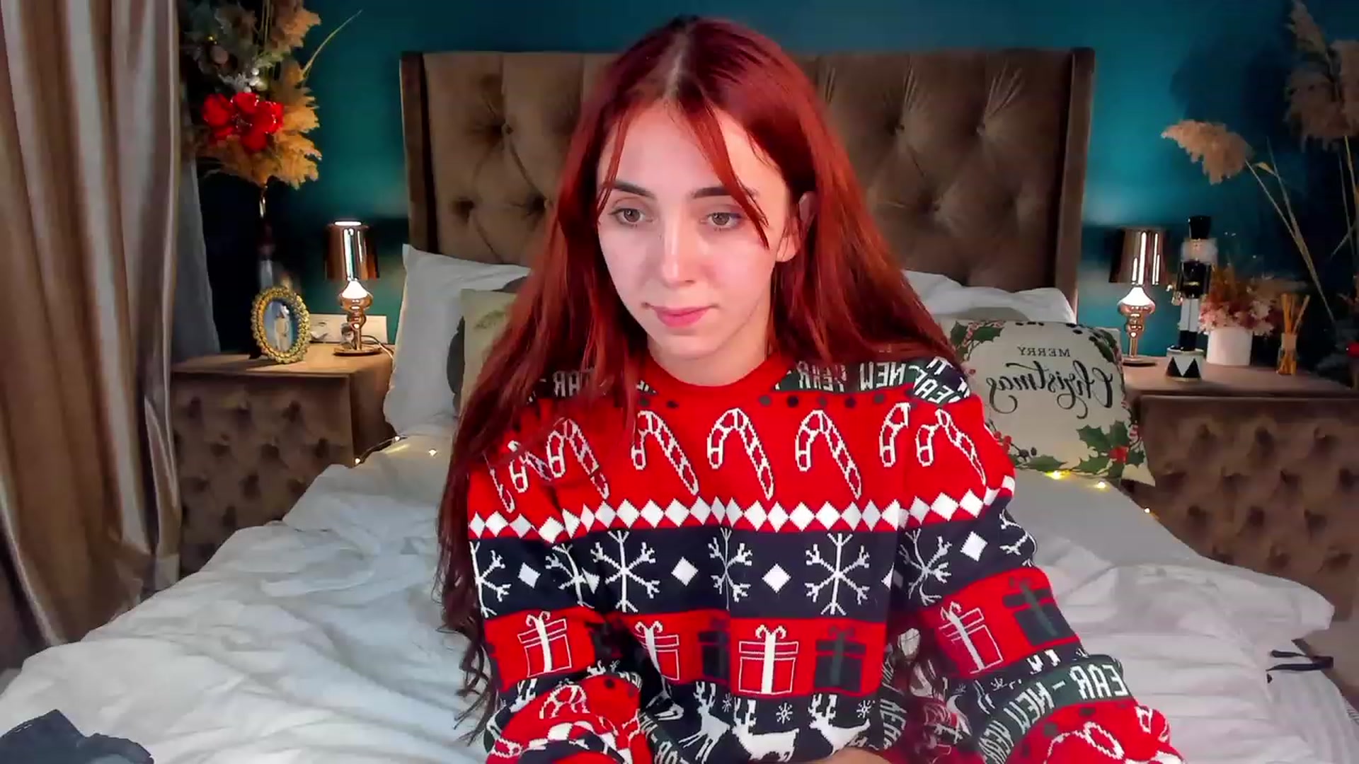 Gallery image thumbnail from ElsaYoung's myfreecams stream on, 12/26/2023, 04:17 image 10 of 20