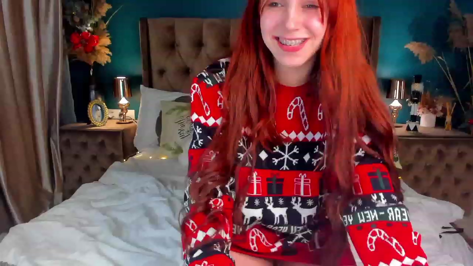 Gallery image thumbnail from ElsaYoung's myfreecams stream on, 12/26/2023, 04:17 image 7 of 20