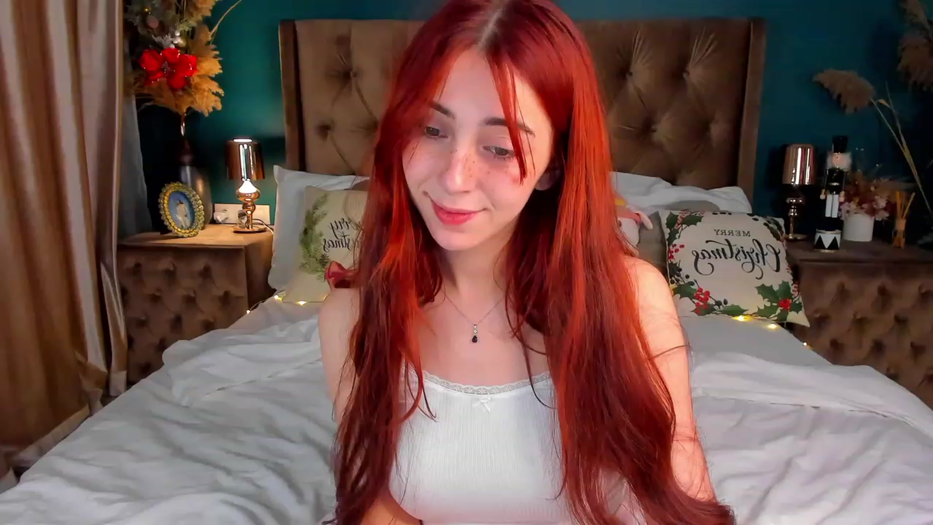 Gallery image thumbnail from ElsaYoung's myfreecams stream on, 12/26/2023, 15:15 image 12 of 20