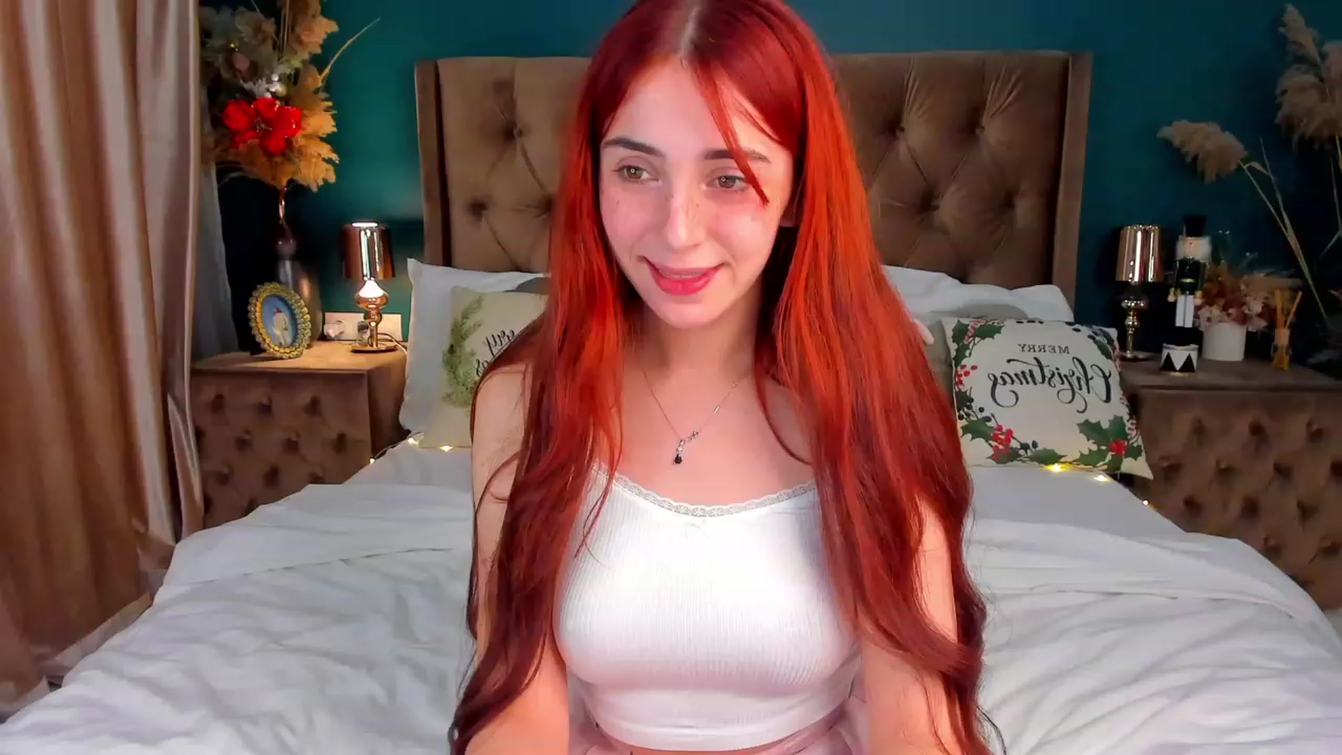 Gallery image thumbnail from ElsaYoung's myfreecams stream on, 12/26/2023, 15:15 image 4 of 20