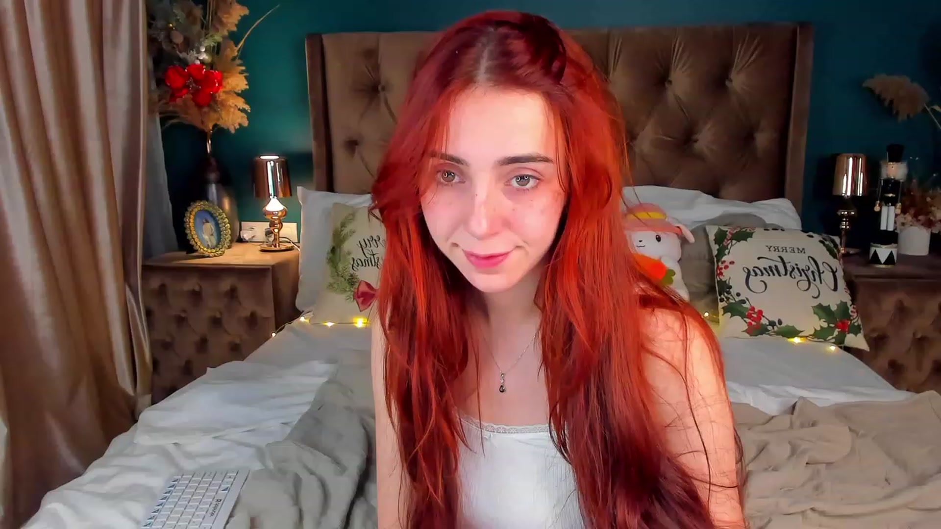 Gallery image thumbnail from ElsaYoung's myfreecams stream on, 12/26/2023, 19:01 image 6 of 20