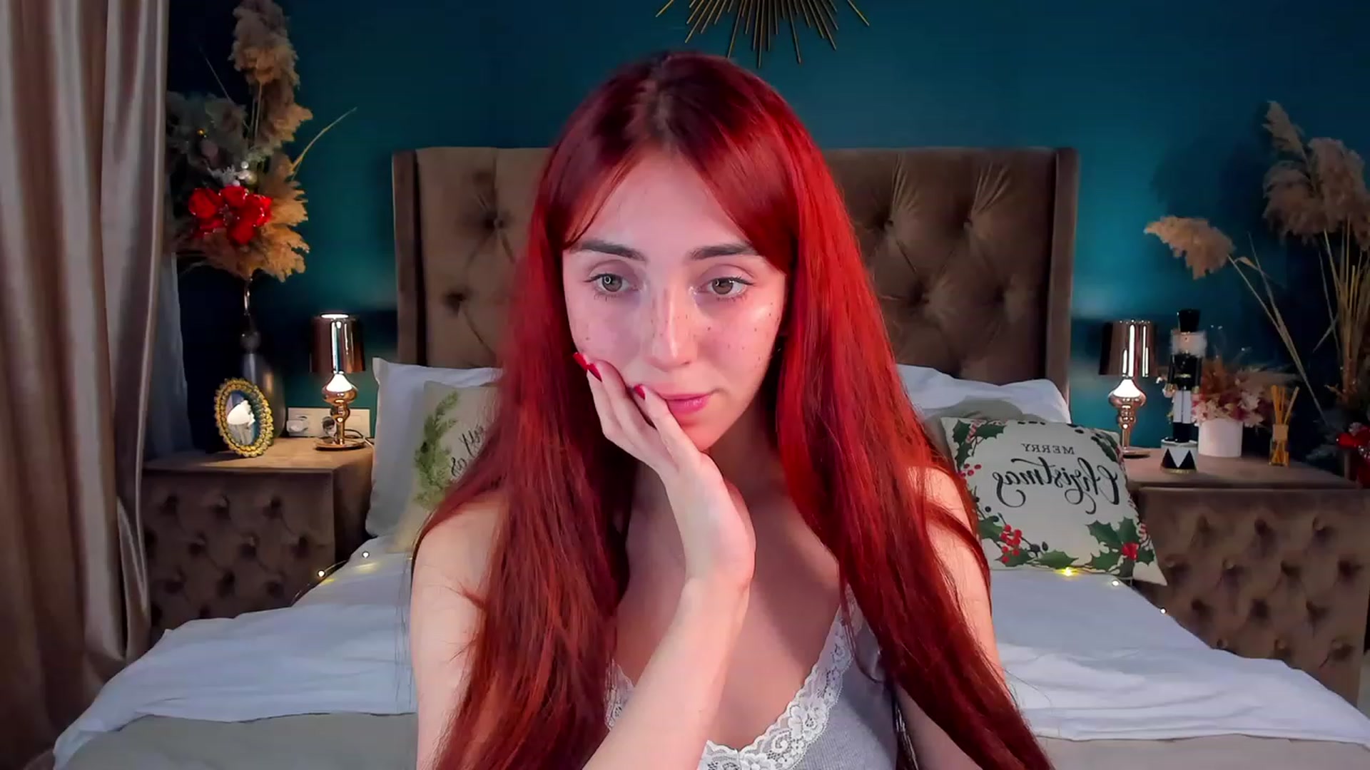 Gallery image thumbnail from ElsaYoung's myfreecams stream on, 12/27/2023, 06:24 image 7 of 20
