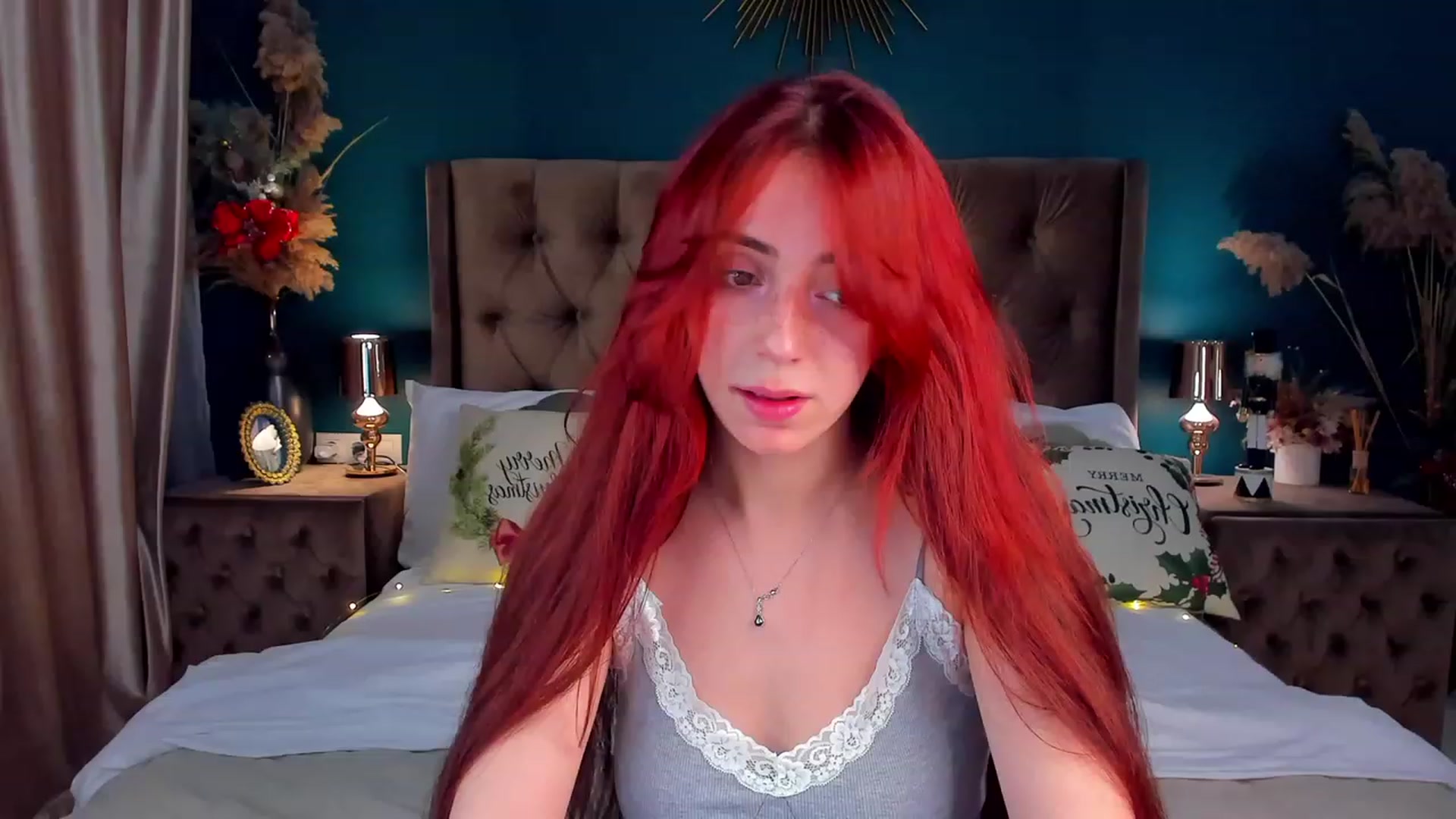 Gallery image thumbnail from ElsaYoung's myfreecams stream on, 12/27/2023, 06:24 image 2 of 20
