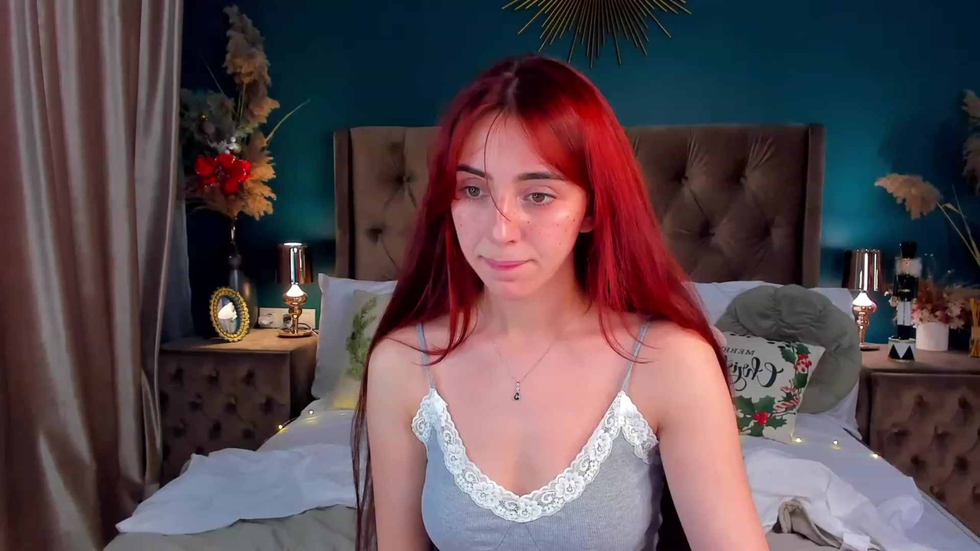Gallery image thumbnail from ElsaYoung's myfreecams stream on, 12/27/2023, 07:19 image 19 of 20