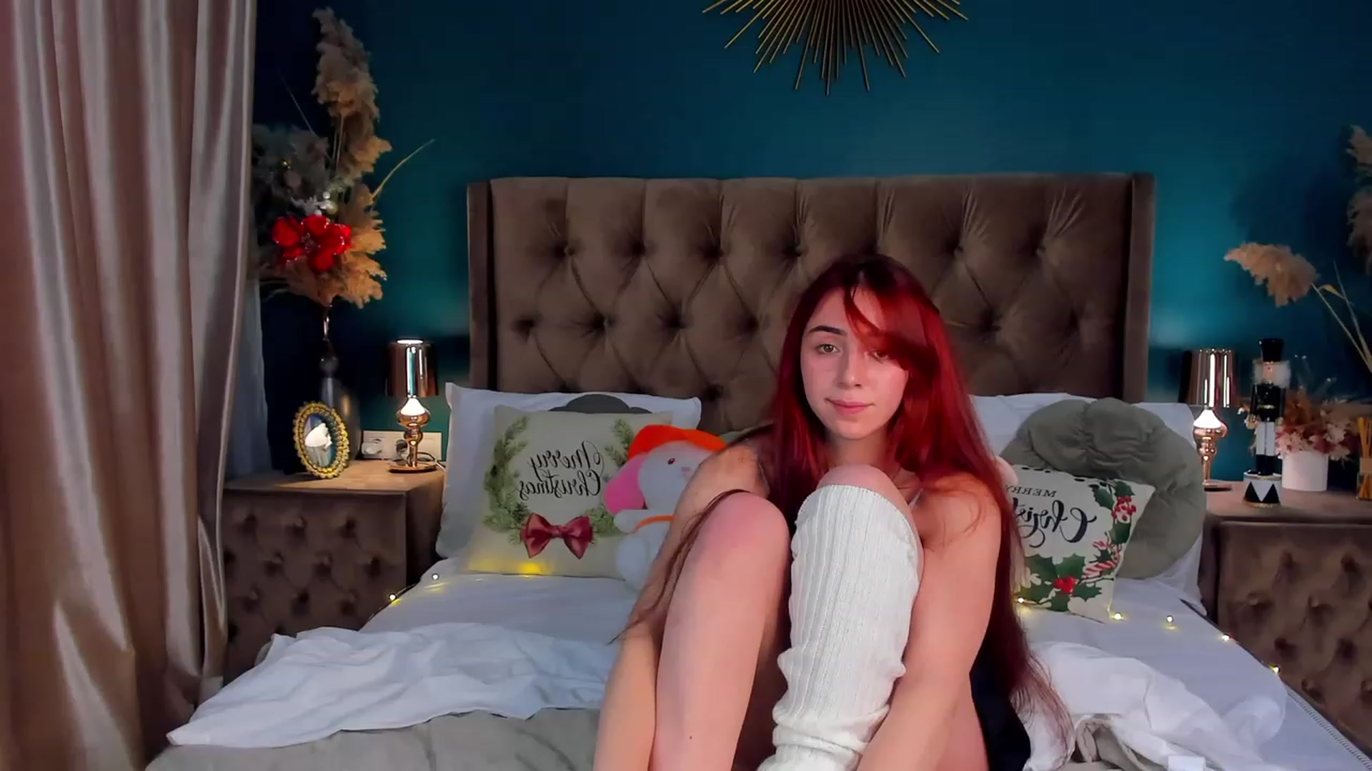 Gallery image thumbnail from ElsaYoung's myfreecams stream on, 12/27/2023, 07:19 image 7 of 20