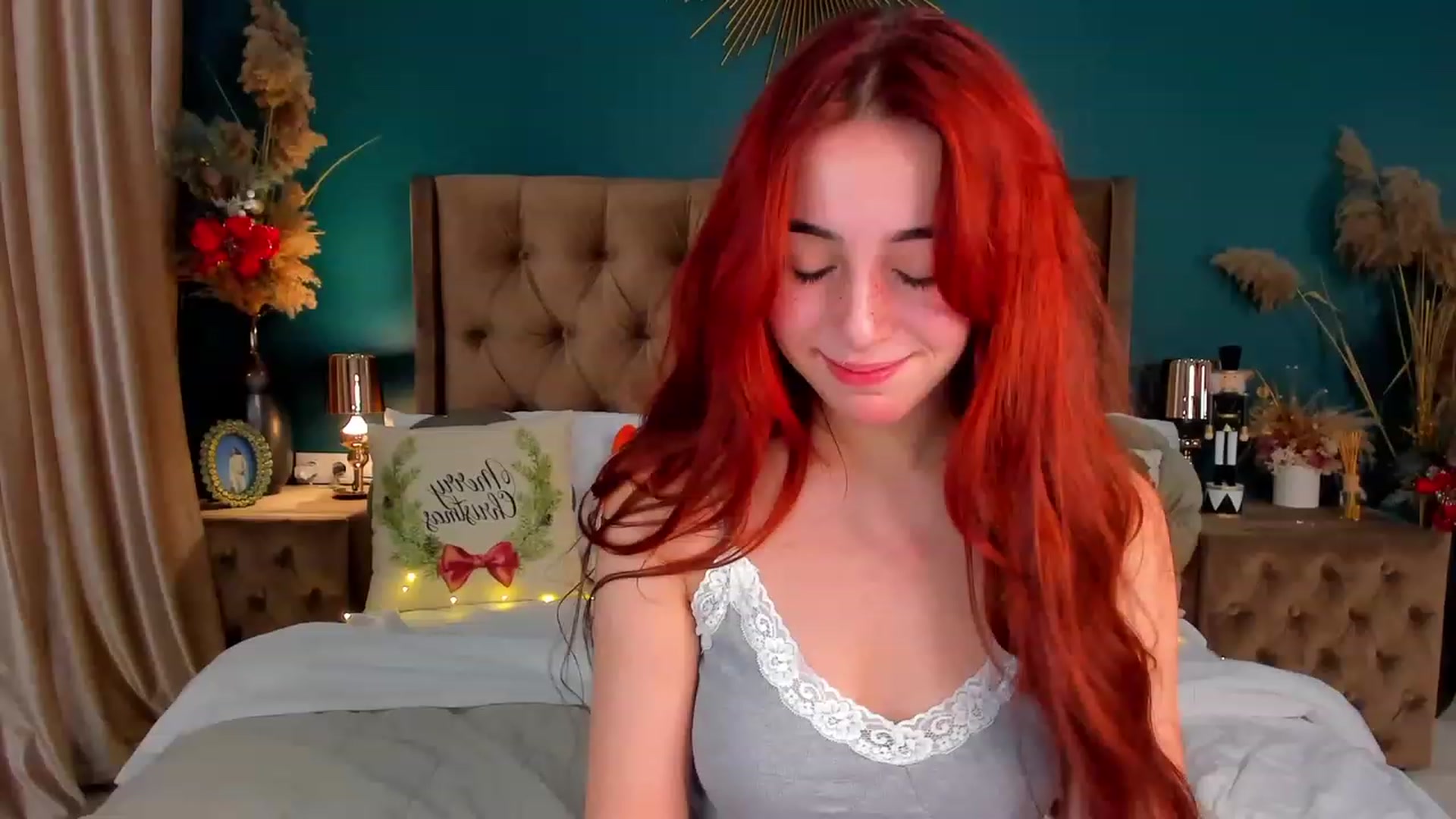 Gallery image thumbnail from ElsaYoung's myfreecams stream on, 12/29/2023, 13:17 image 4 of 20