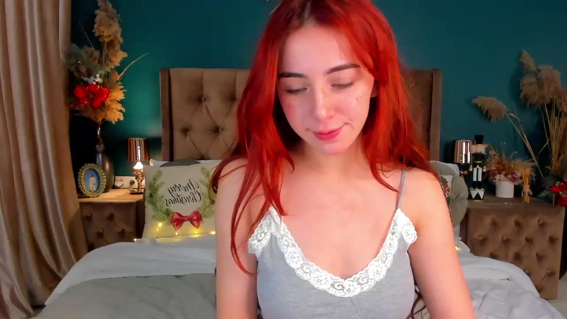 Gallery image thumbnail from ElsaYoung's myfreecams stream on, 12/29/2023, 13:17 image 8 of 20