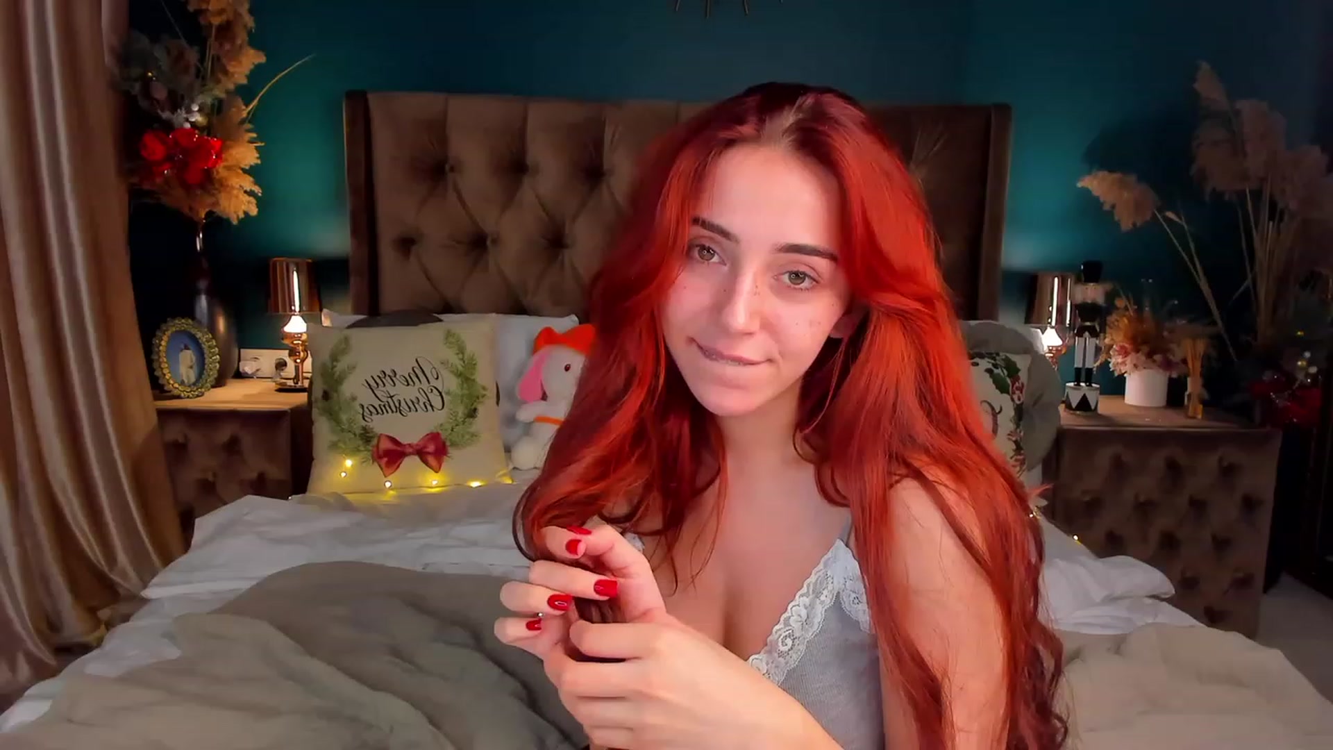Gallery image thumbnail from ElsaYoung's myfreecams stream on, 12/29/2023, 17:35 image 13 of 20