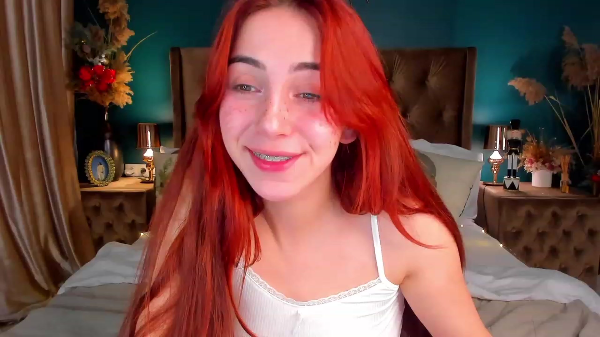 Gallery image thumbnail from ElsaYoung's myfreecams stream on, 12/30/2023, 05:51 image 6 of 20