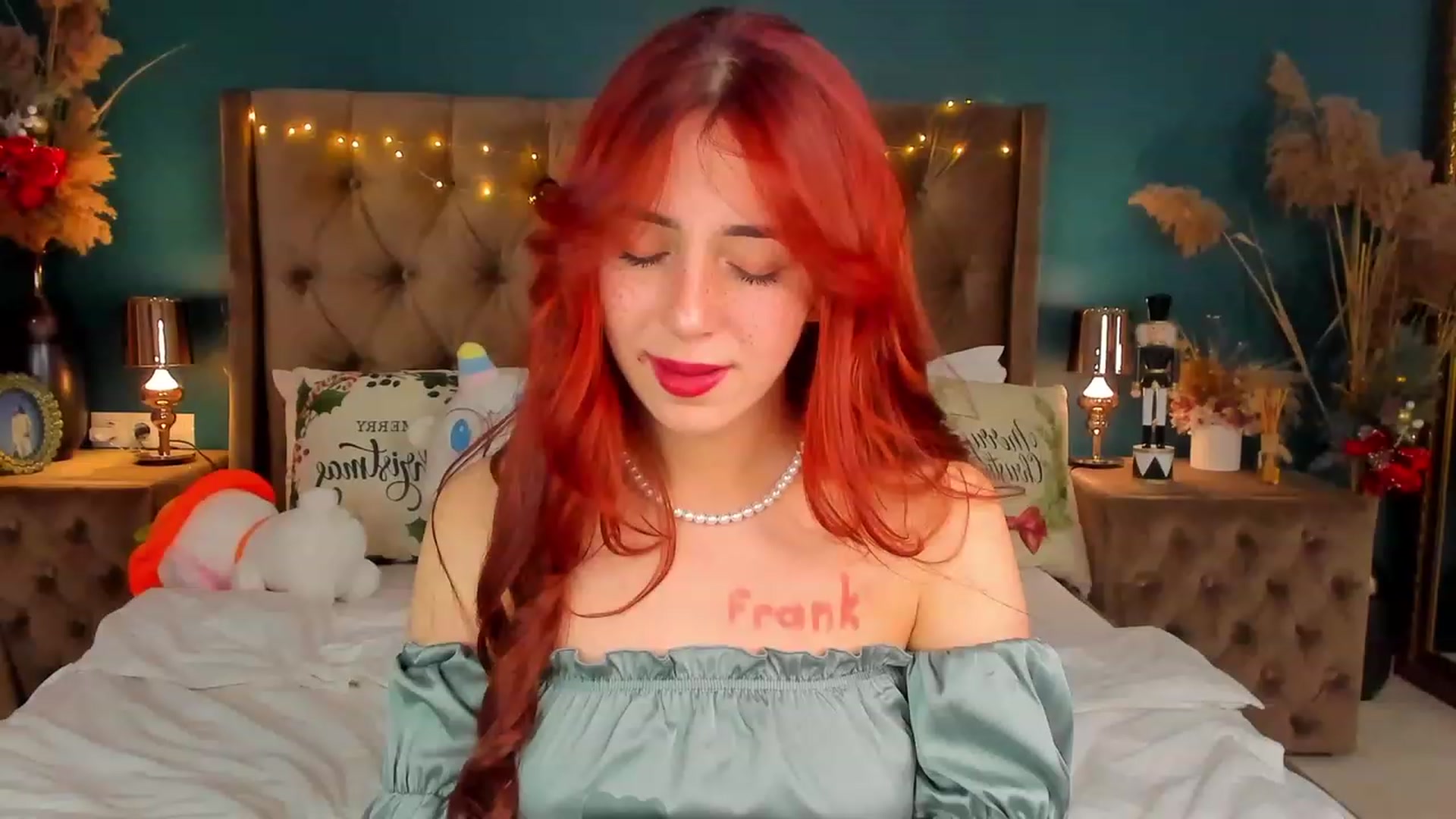 Gallery image thumbnail from ElsaYoung's myfreecams stream on, 12/31/2023, 21:22 image 17 of 20