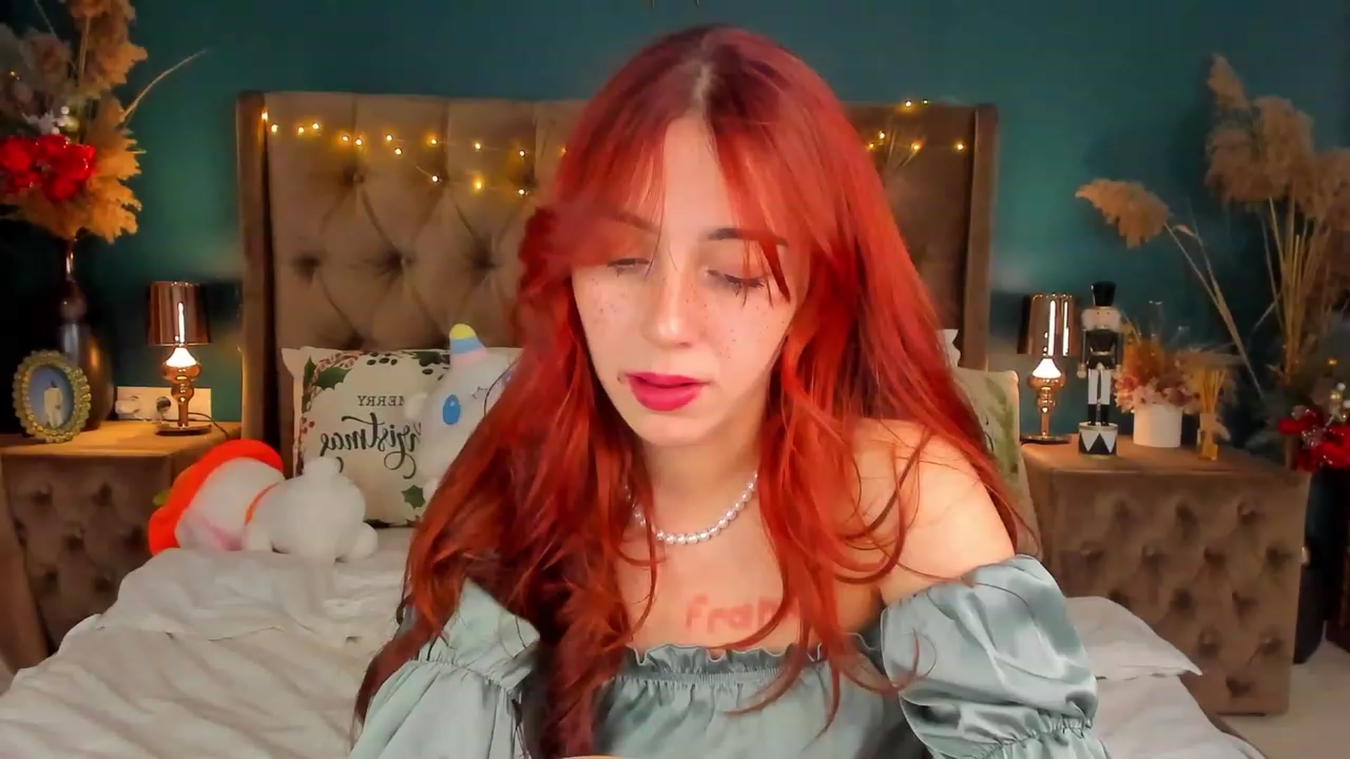 Gallery image thumbnail from ElsaYoung's myfreecams stream on, 12/31/2023, 22:12 image 8 of 20