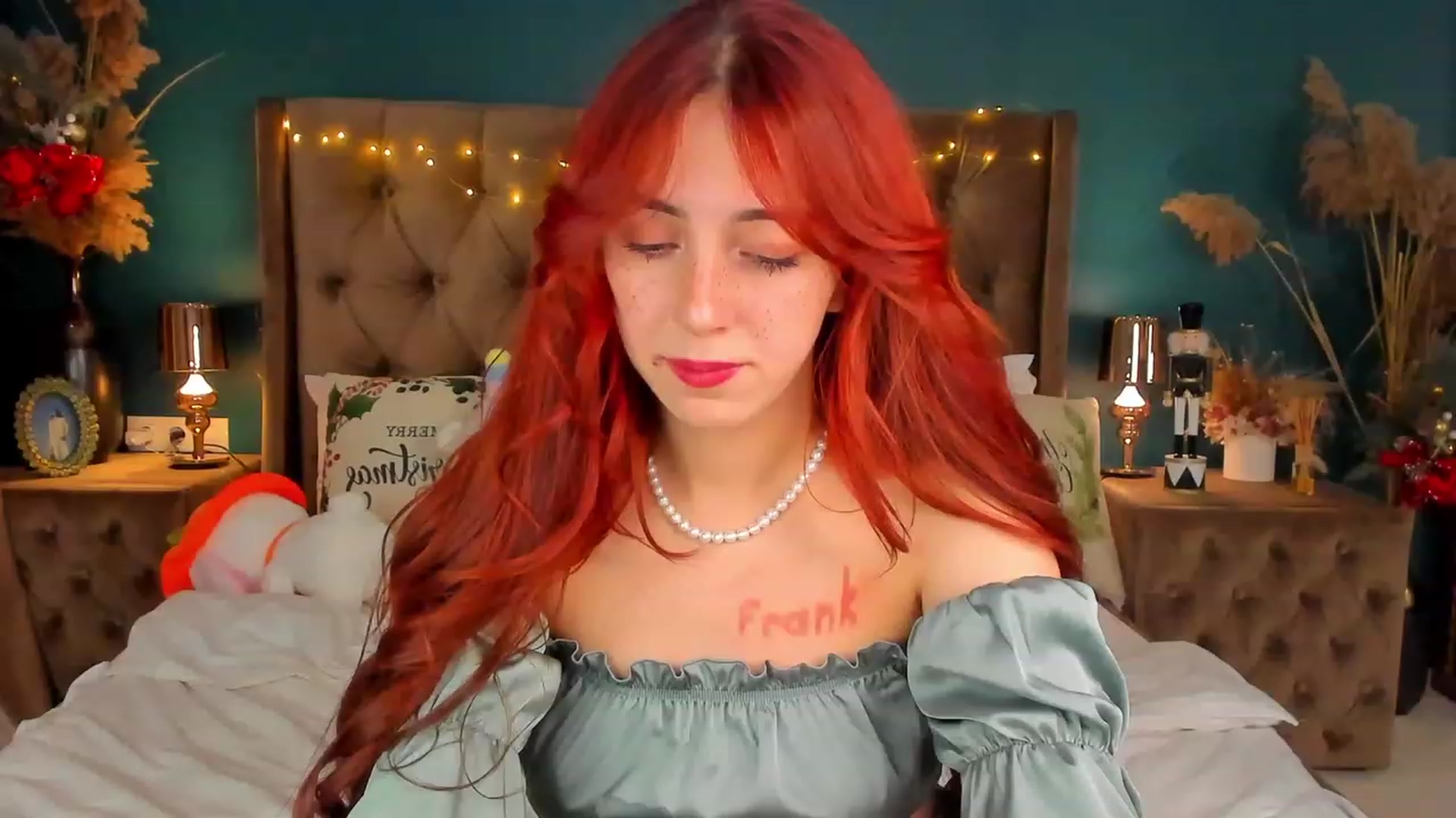 Gallery image thumbnail from ElsaYoung's myfreecams stream on, 12/31/2023, 22:12 image 5 of 20