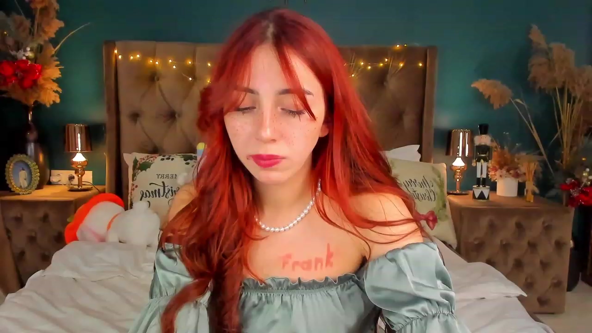 Gallery image thumbnail from ElsaYoung's myfreecams stream on, 12/31/2023, 22:12 image 9 of 20