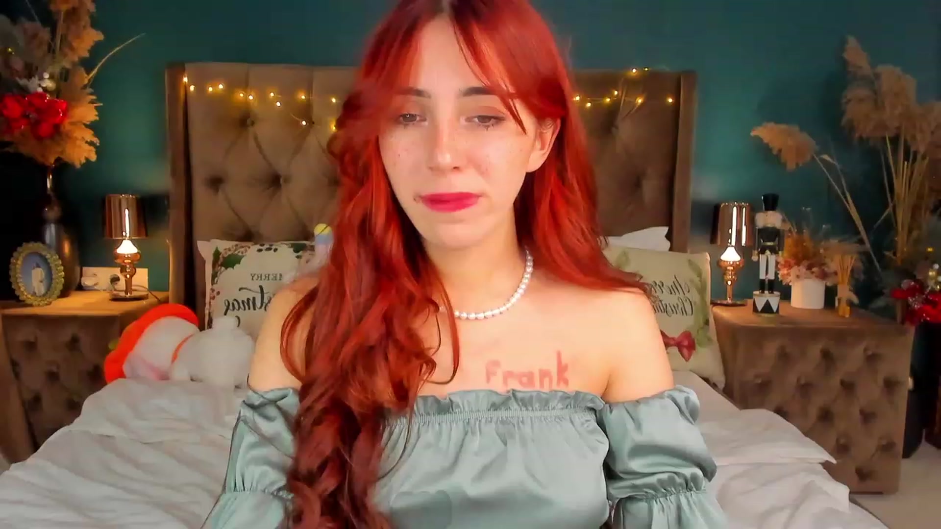 Gallery image thumbnail from ElsaYoung's myfreecams stream on, 12/31/2023, 22:12 image 1 of 20