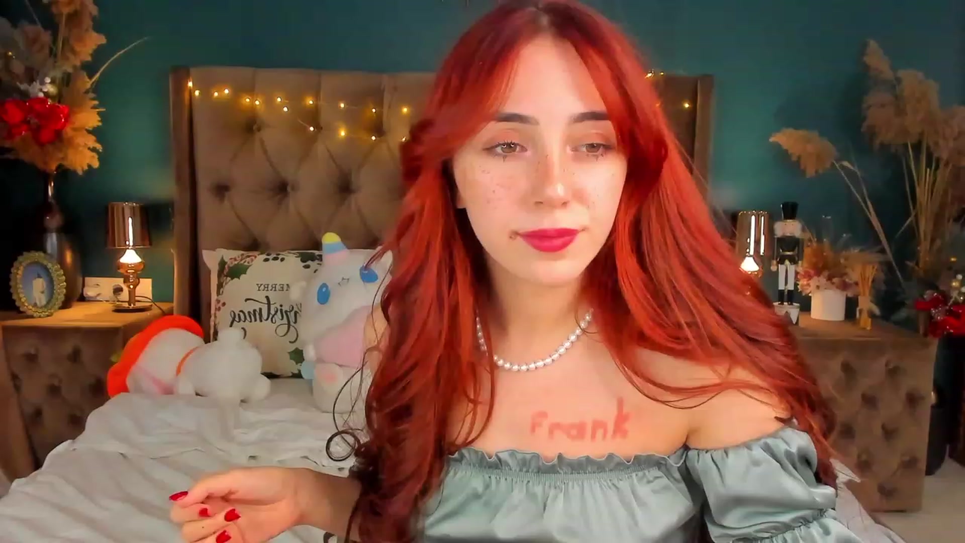 Gallery image thumbnail from ElsaYoung's myfreecams stream on, 12/31/2023, 22:12 image 4 of 20