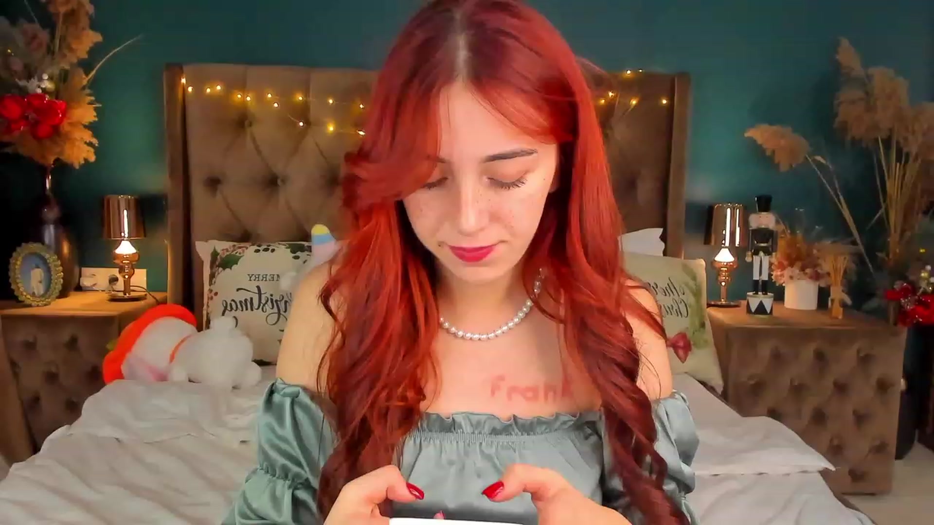 Gallery image thumbnail from ElsaYoung's myfreecams stream on, 12/31/2023, 22:12 image 11 of 20