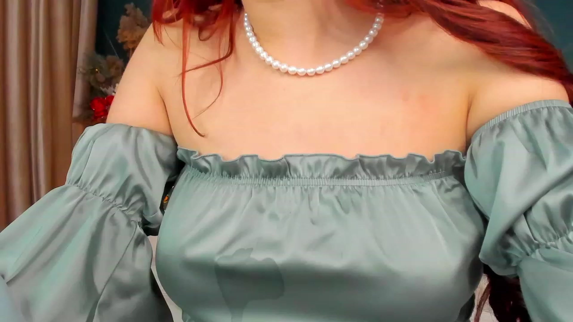 Gallery image thumbnail from ElsaYoung's myfreecams stream on, 01/01/2024, 24:01 image 14 of 20